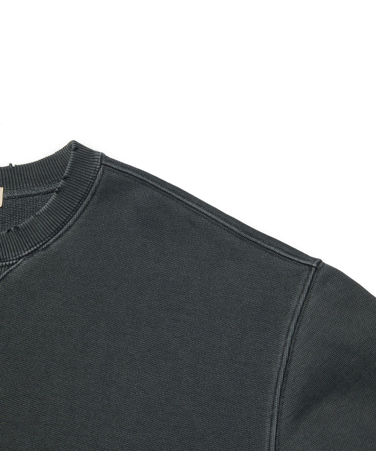 엠엠아이씨(MMIC) CRUISER SWEATSHIRT (CHARCOAL)