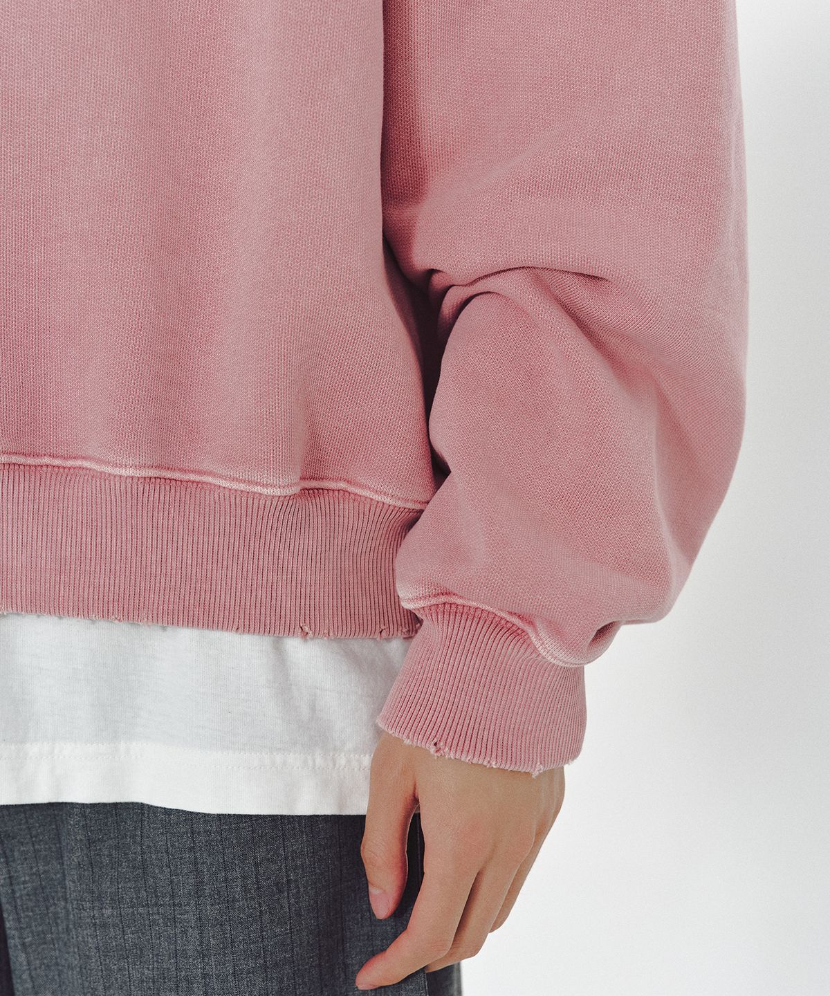 엠엠아이씨(MMIC) CRUISER SWEATSHIRT (PINK)