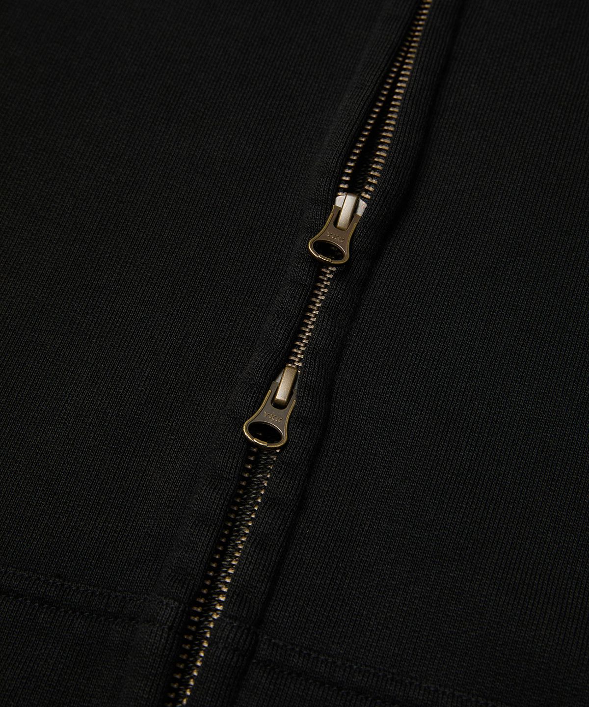 엠엠아이씨(MMIC) DUSK HOOD ZIP UP (BLACK)