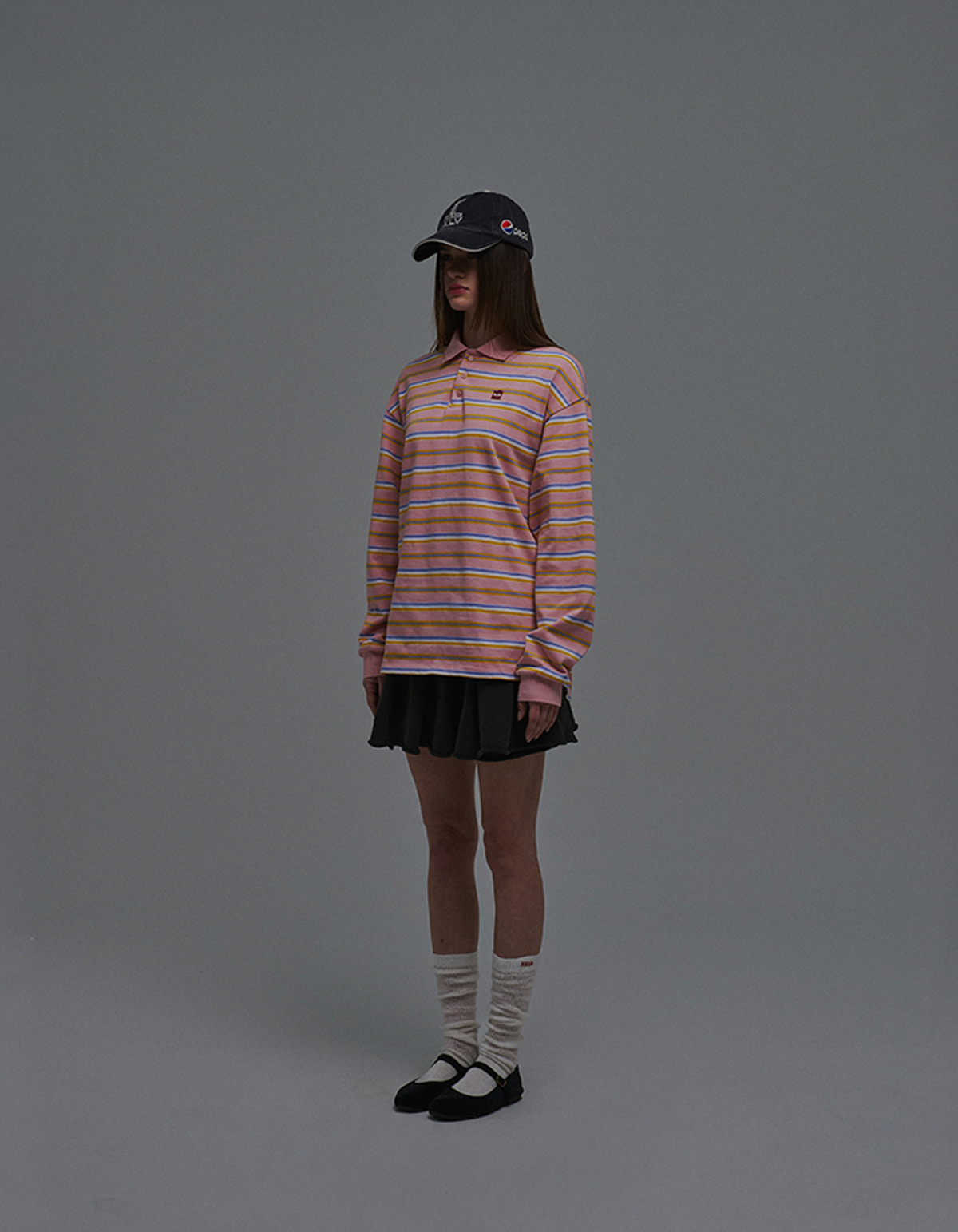 선데이후르츠마켓(SUNDAY FRUIT MARKET) SQUARE APPLE COLLAR LS TEE PINK