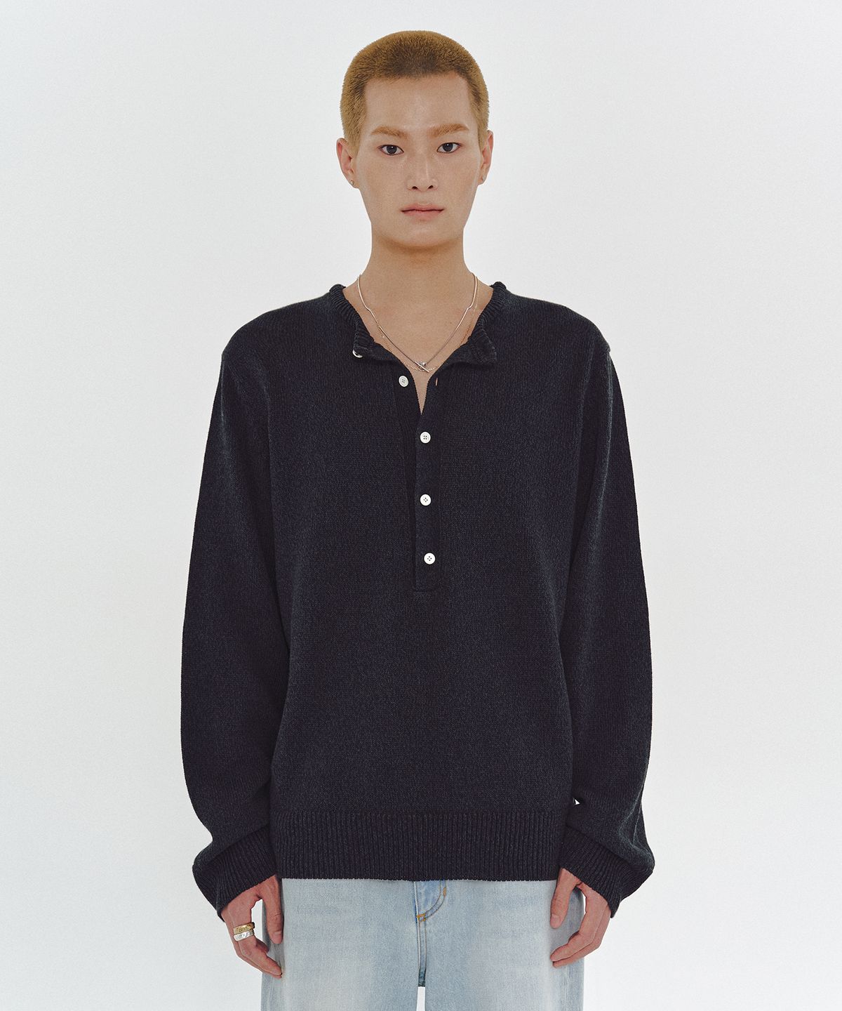 엠엠아이씨(MMIC) MUTE KNIT (BLACK)