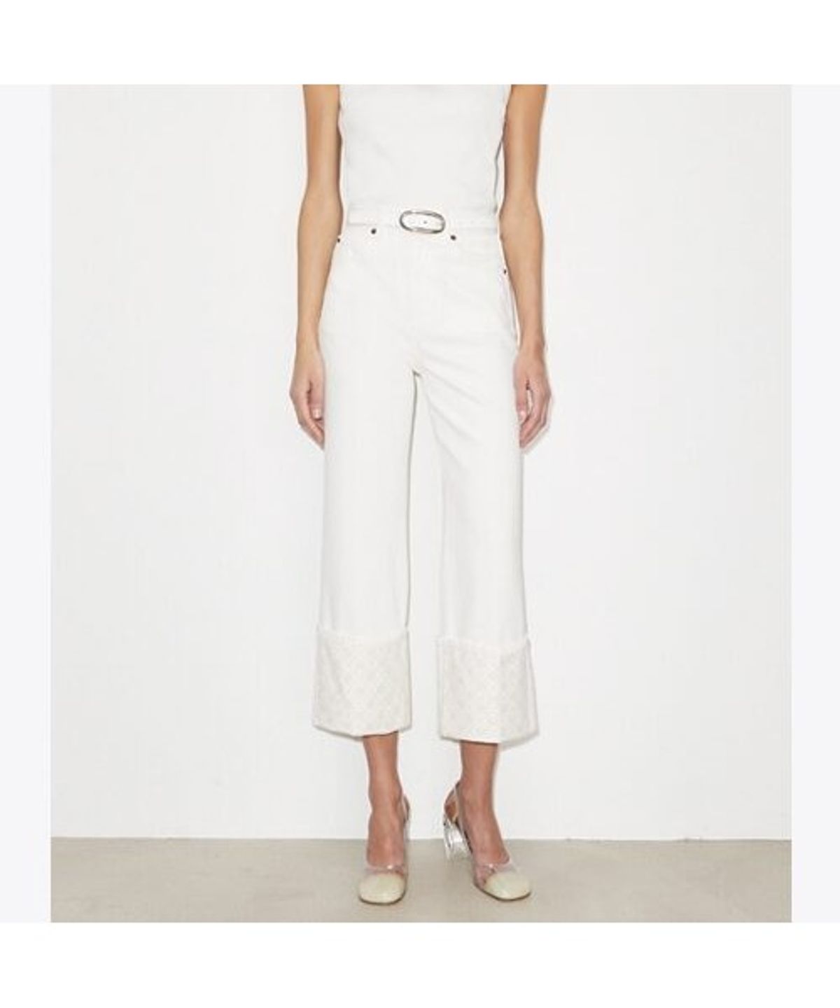 토리버치(TORYBURCH) 콘트라스트 커프 스트레이트 레그 진 - 화이트