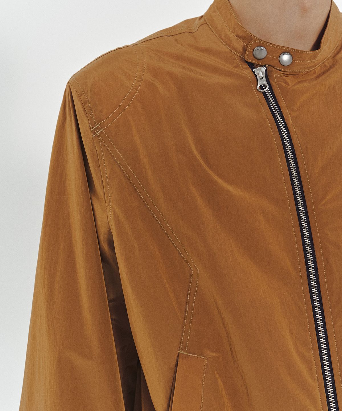 엠엠아이씨(MMIC) FORMULA JACKET (BROWN)