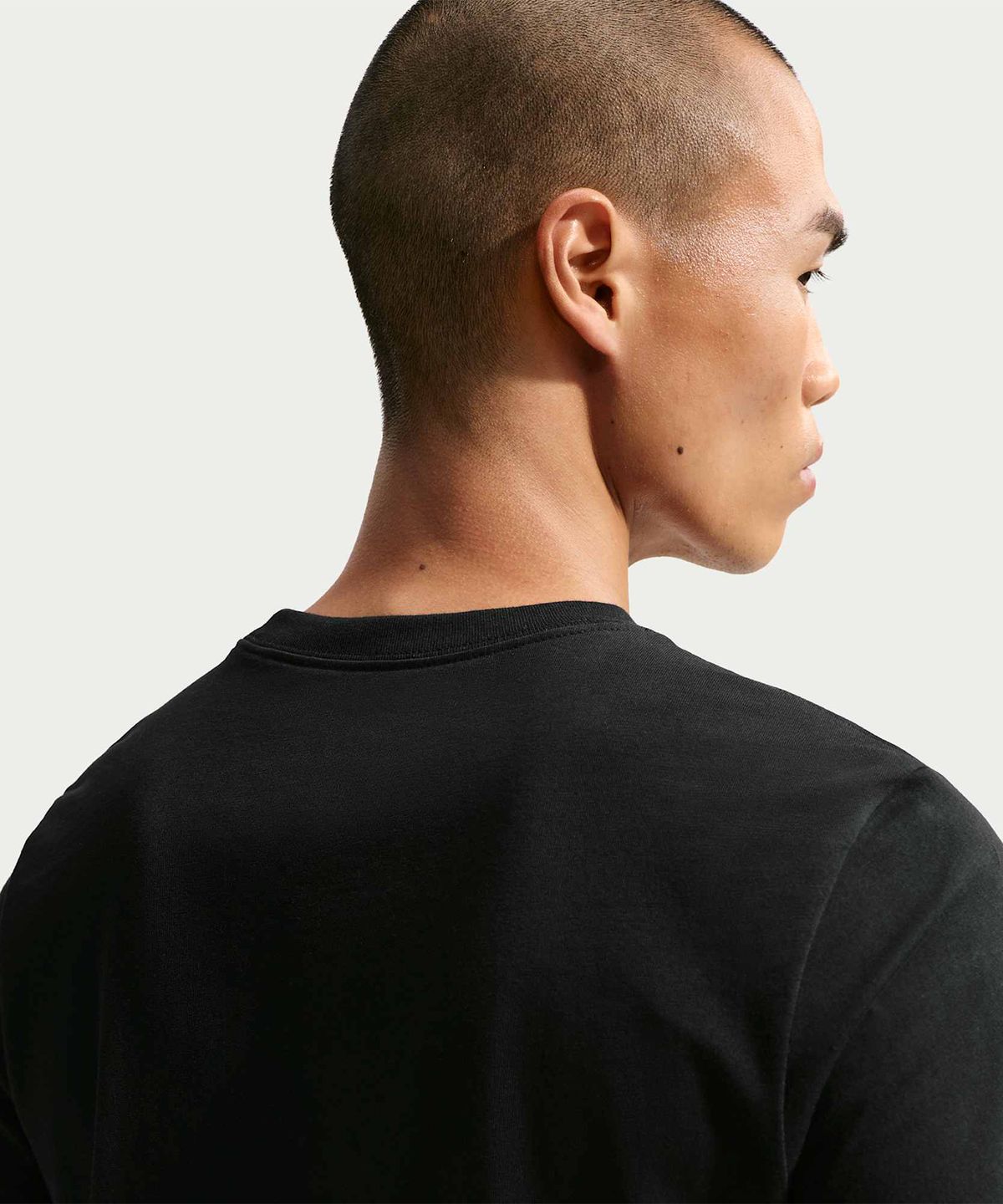 나이키(NIKE) 스포츠웨어 티셔츠 M - 블랙:아이언 그레이 / HQ3717-010