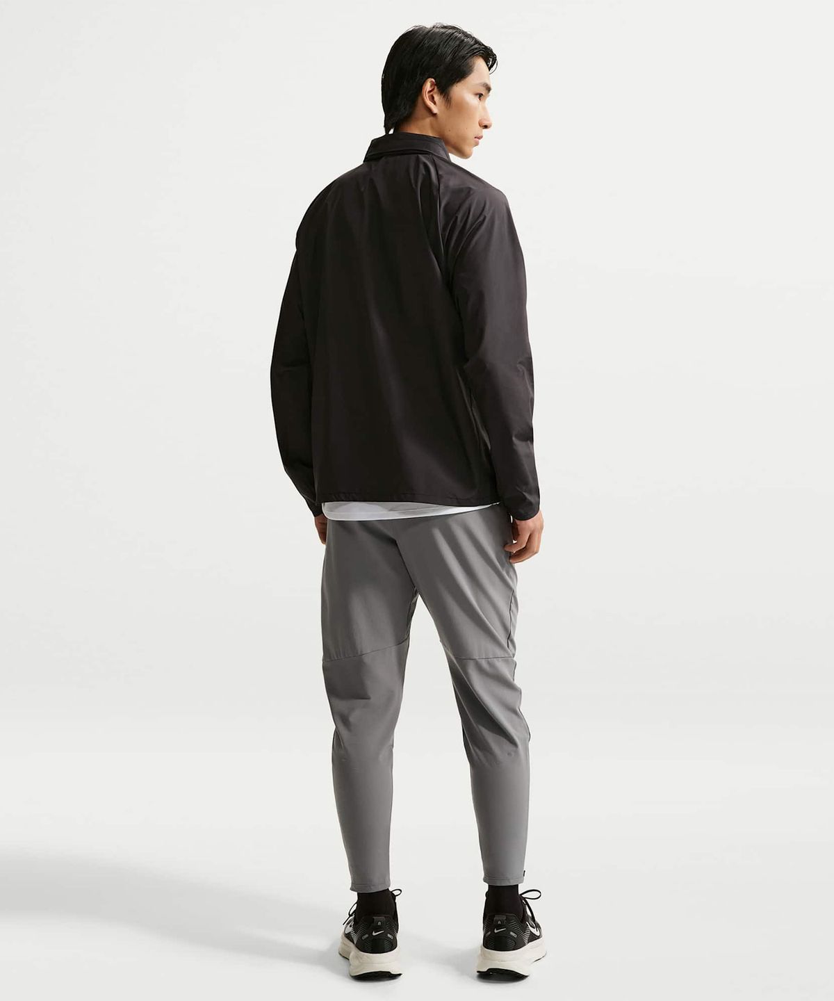 나이키(NIKE) 마일러 리펠 UV 프로텍션 러닝 재킷 M - 블랙 / IF2370-010