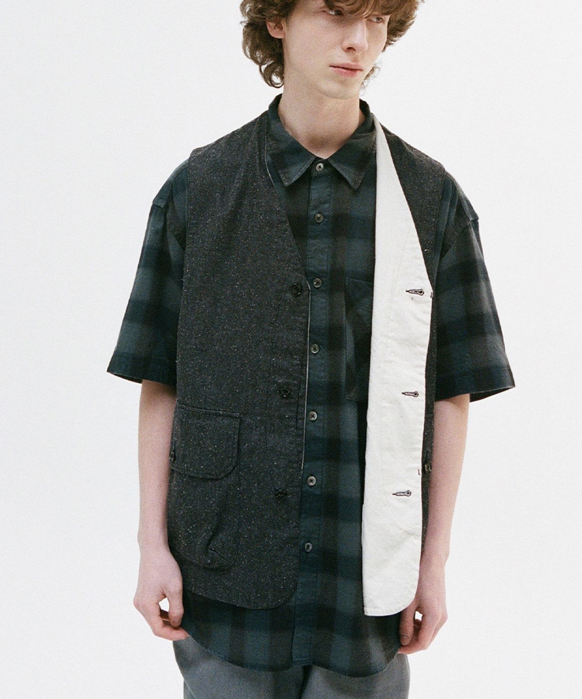 홀리선(HORLISUN) Weaver Slik Denim Vest Black