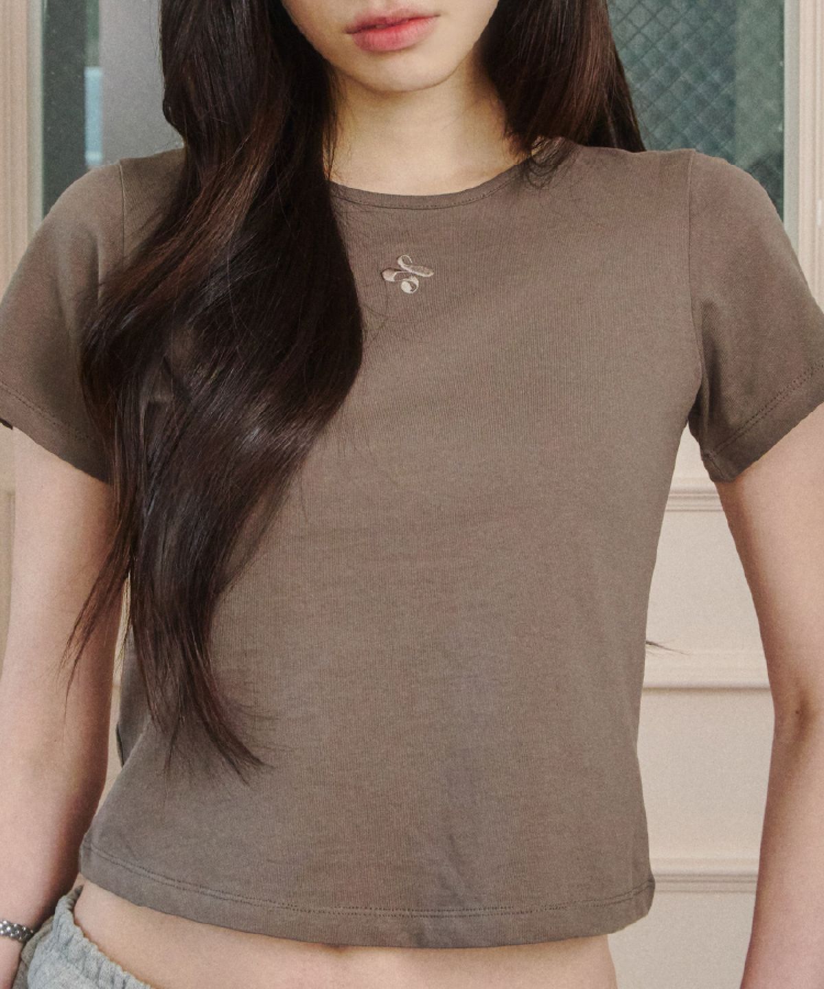 업드래프트(UPDRAFT) Updraft Slim Fit T-shirts [Brown]