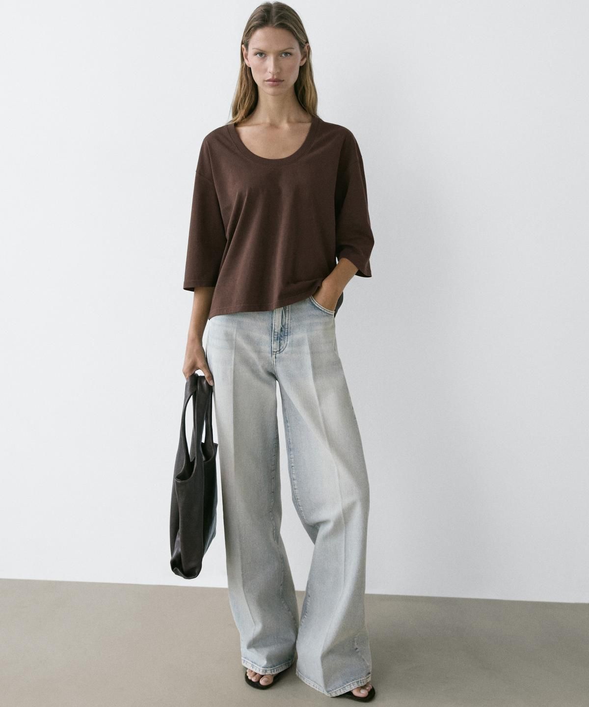 마시모두띠(MASSIMO DUTTI) 100% 코튼 라운드넥 티셔츠