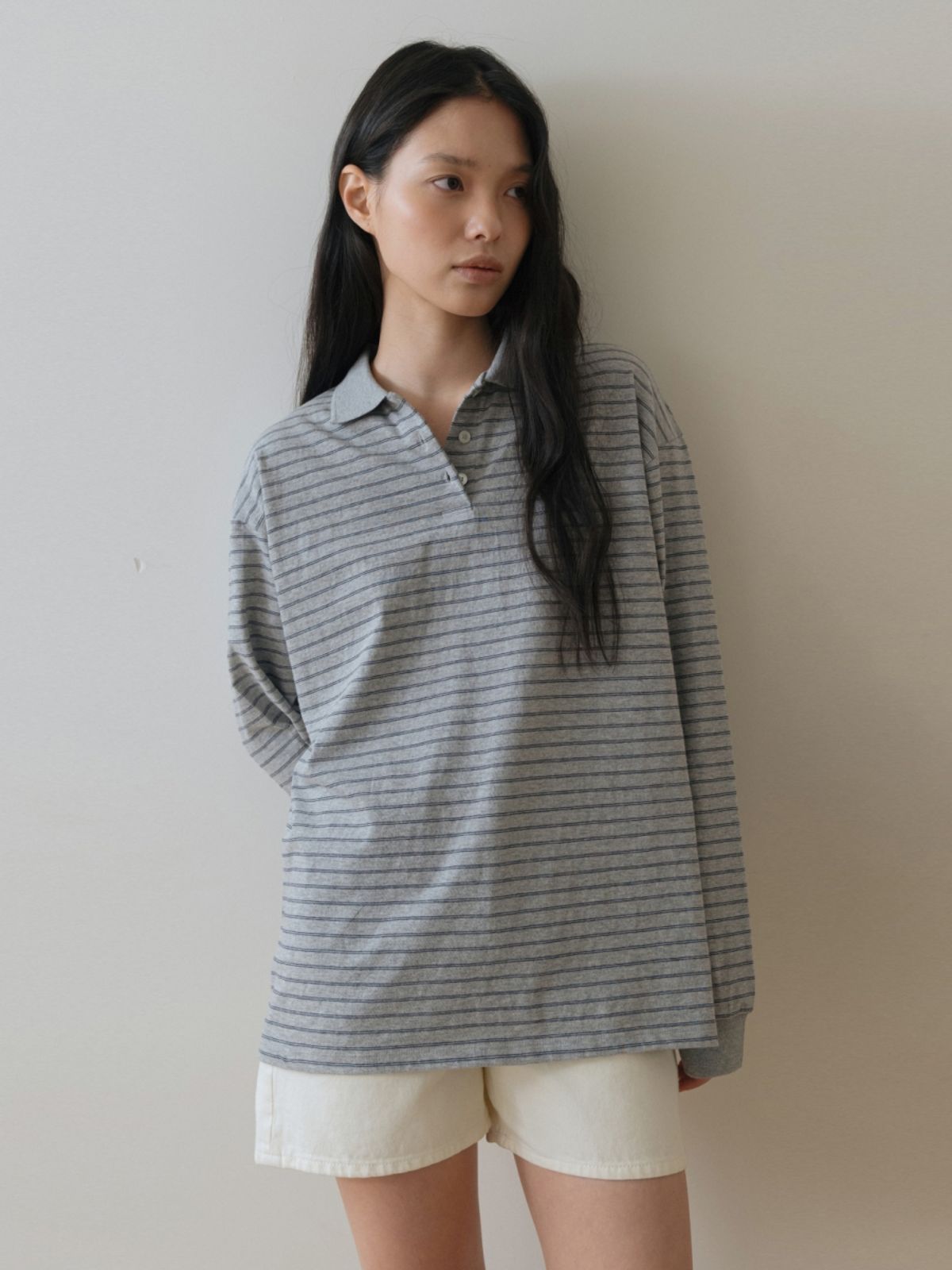 어나우트(UNNOUT) MINIMAL COLLARED T-SHIRT GREY