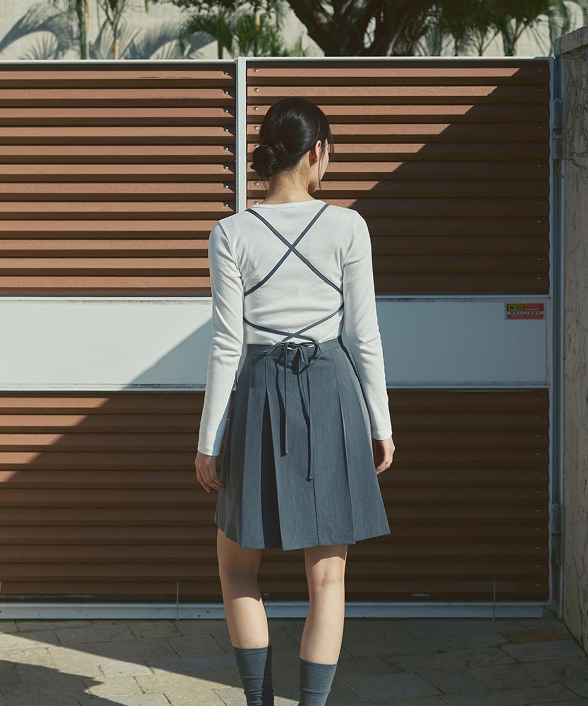 애프터아워즈(AFTERHOURS) BACKLESS STRAP DRESS (CHARCOAL)
