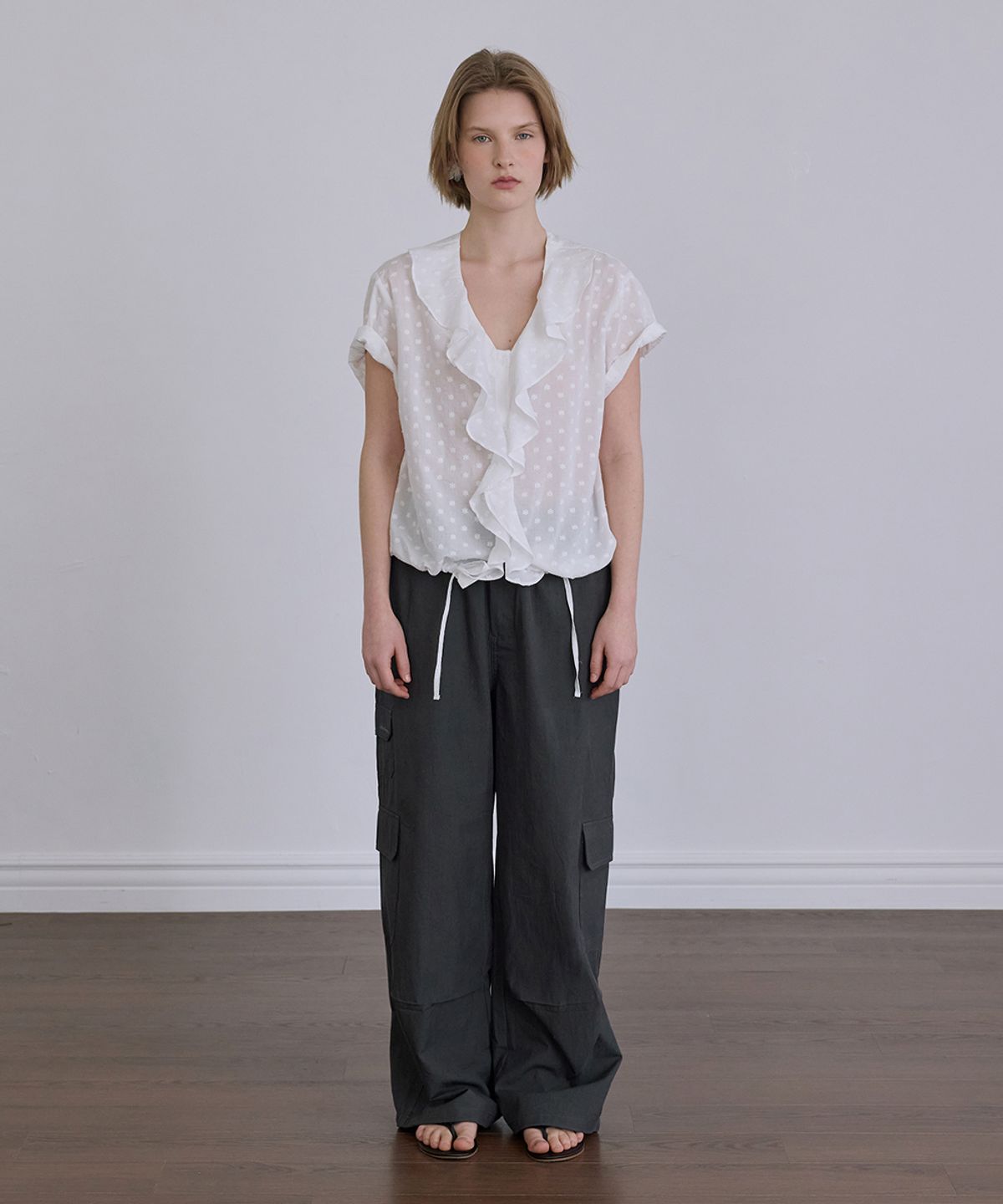 애프터아워즈(AFTERHOURS) WASHED COTTON CARGO PANTS (CHARCOAL)