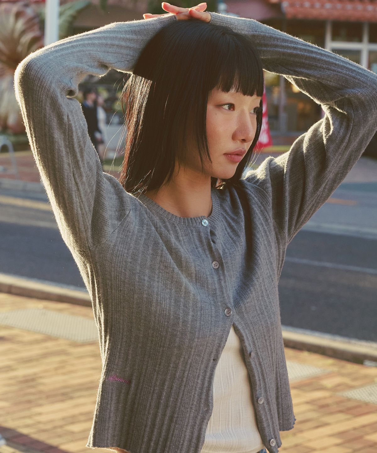 애프터아워즈(AFTERHOURS) ROUND NECK RIP CARDIGAN (MELANGE GREY)