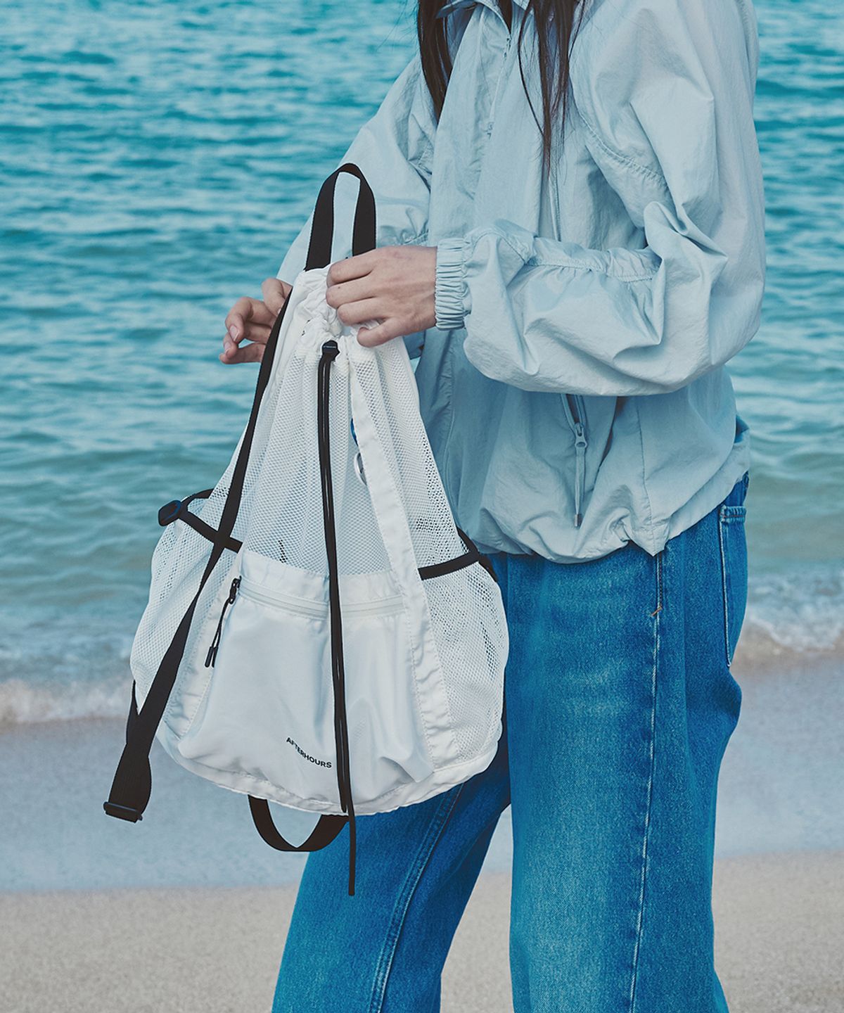 애프터아워즈(AFTERHOURS) DRAWSTRING LIGHT MESH BACKPACK (WHITE)