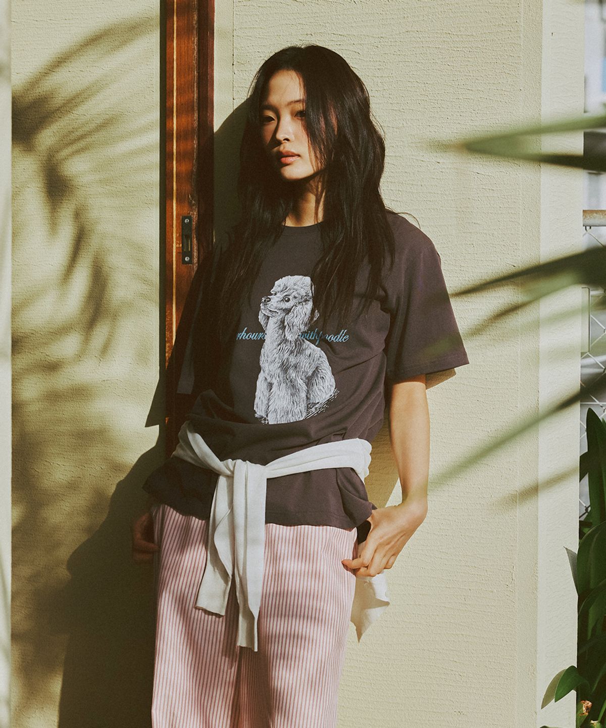 애프터아워즈(AFTERHOURS) OVERSIZED POODLE GRAPHIC TEE V2 (CHARCOAL)