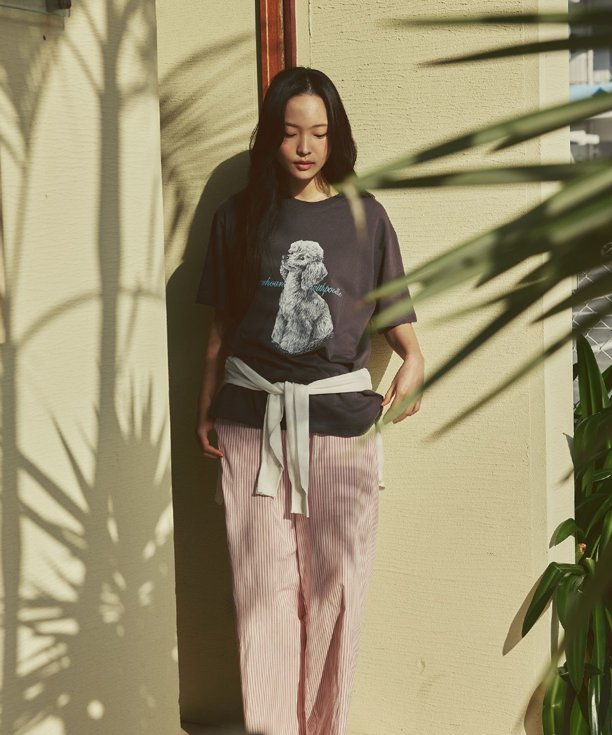 애프터아워즈(AFTERHOURS) OVERSIZED POODLE GRAPHIC TEE V2 (CHARCOAL)