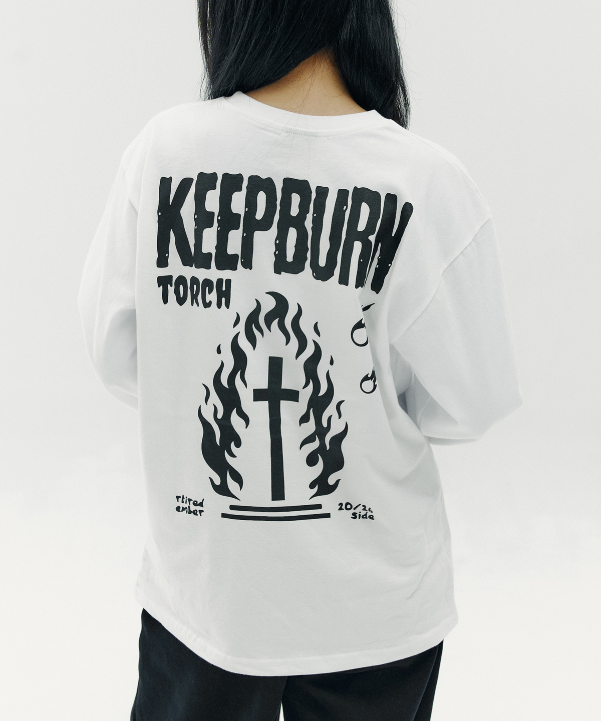 토치(TORCH) KEEP BURN Long Sleeve［WHITE］