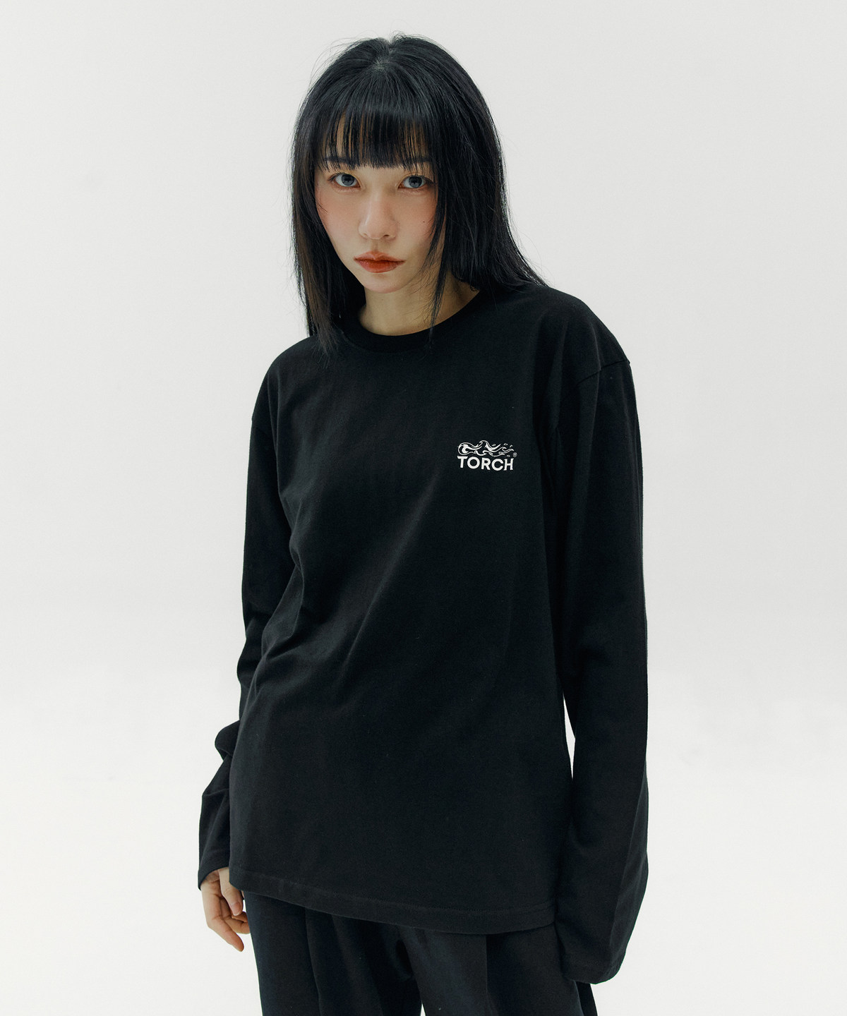 토치(TORCH) SIGNATURE Long Sleeve［BLACK］