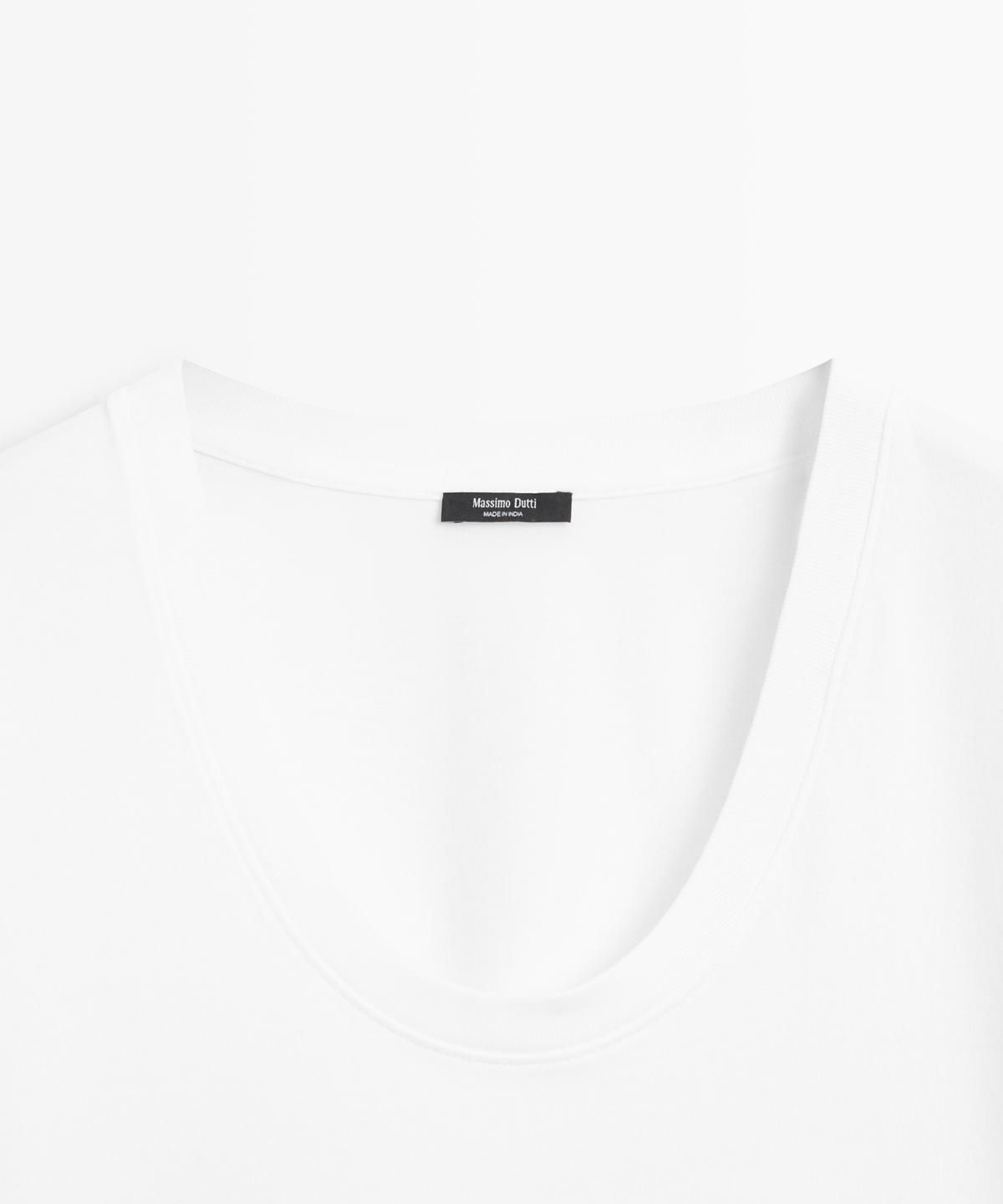 마시모두띠(MASSIMO DUTTI) 100% 코튼 라운드넥 티셔츠