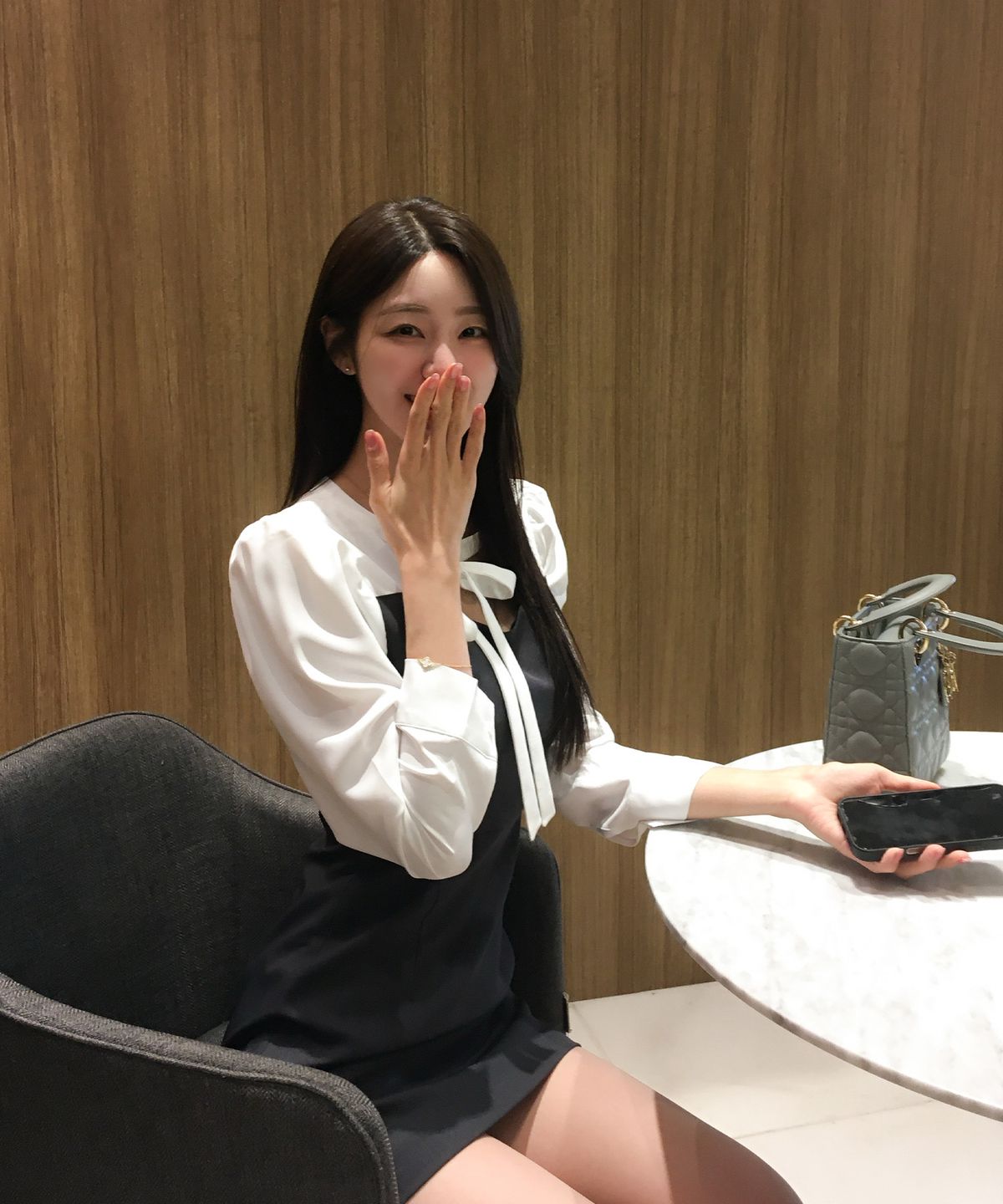 네임카테고리(NAME CATEGORY) 니나 배색 리본 타이 원피스_화이트