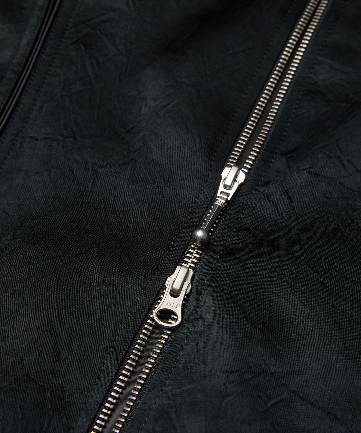 엠엠아이씨(MMIC) RAZOR JACKET (BLACK)