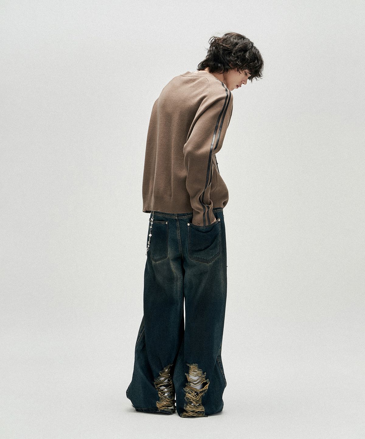 낫포너드(NOT4NERD) Distressed Oil Washed Wide Denim Pants - Deep Blue