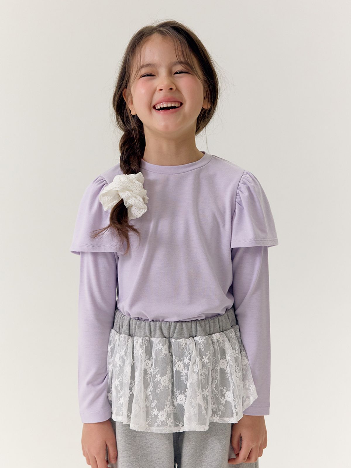 베베테일러(BEBETAILOR) 로렌 프릴 티셔츠
