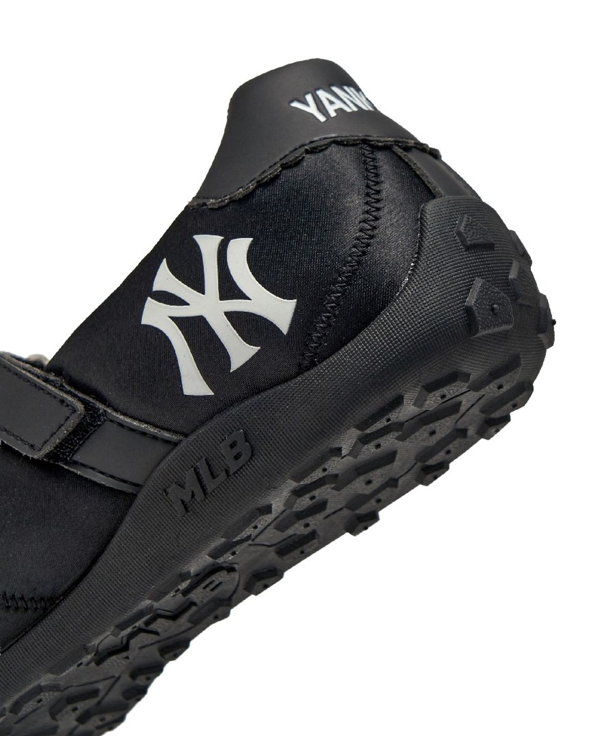 엠엘비(MLB) 슬릭 메리제인 새틴 NY (Black)