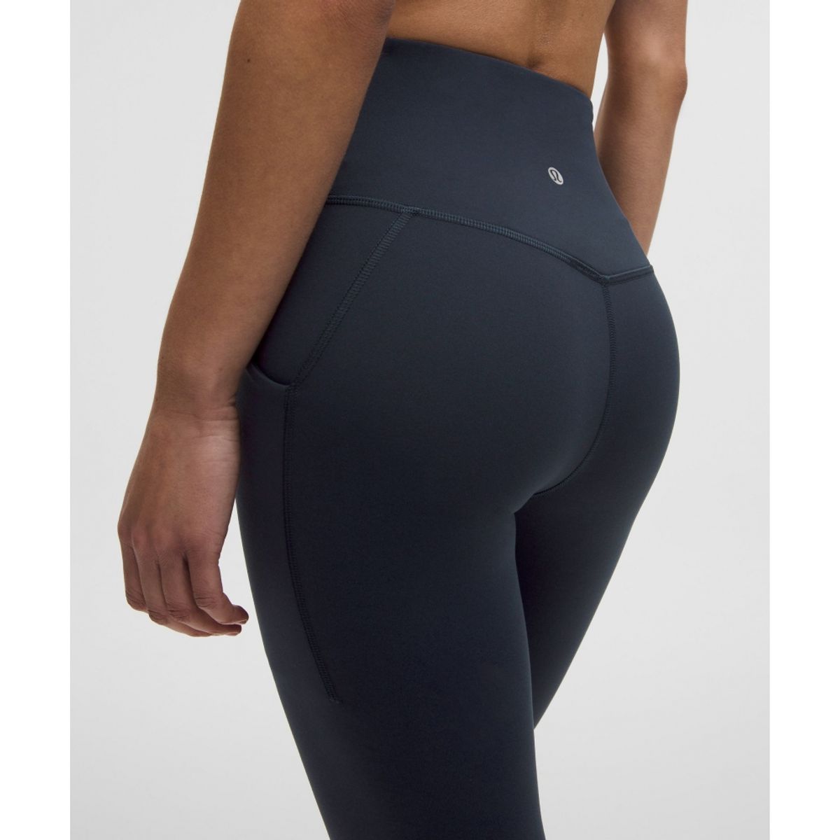 룰루레몬(LULULEMON) Align™ 하이라이즈 크롭 위드 포켓 24inch *아시아 핏