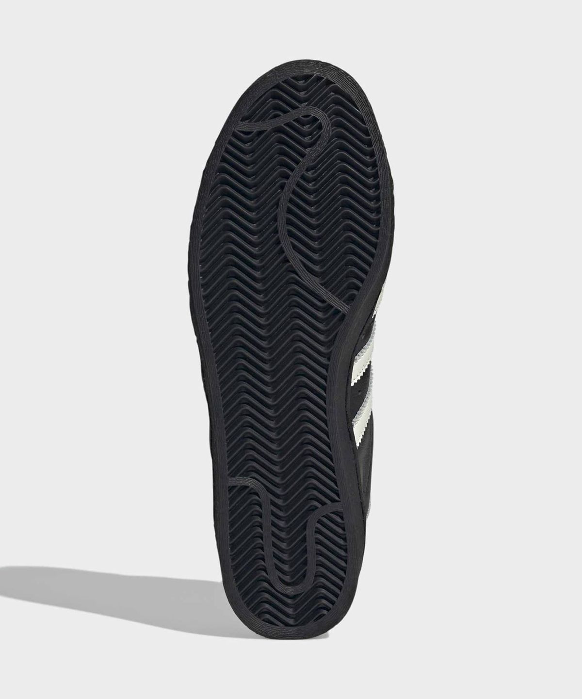 아디다스(ADIDAS) 슈퍼스타 82 고어텍스 - 블랙:화이트 / KI7819