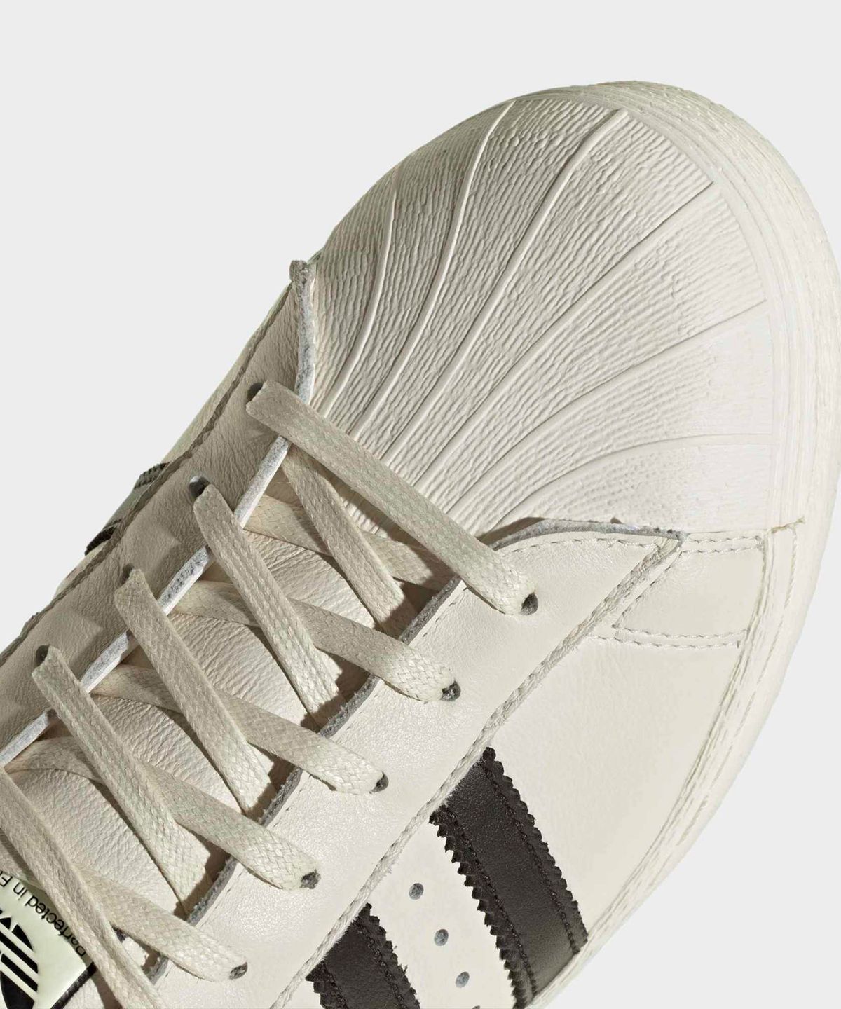 아디다스(ADIDAS) 슈퍼스타 82 고어텍스 - 클라우드화이트:블랙 / KI7820