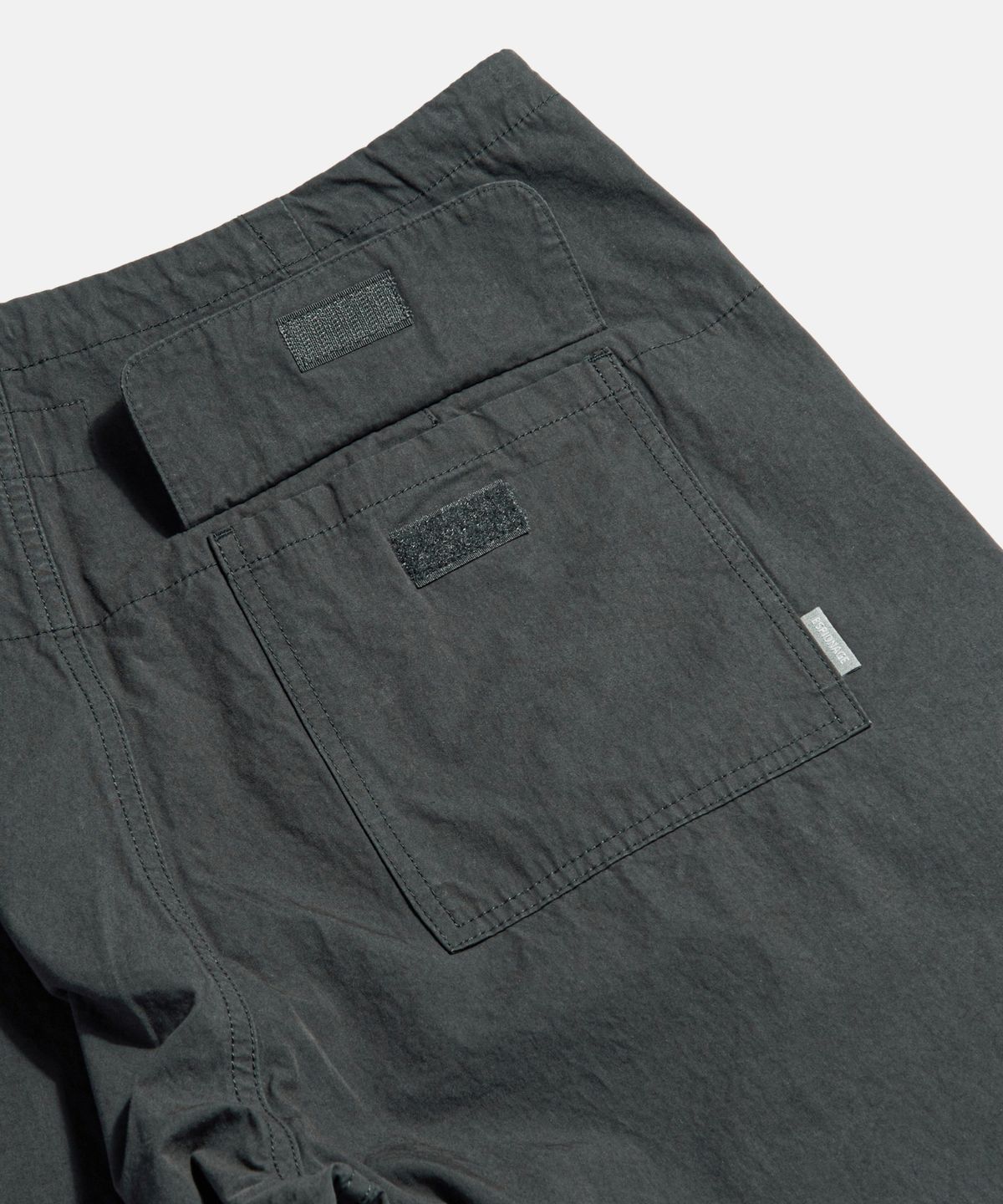 에스피오나지(ESPIONAGE) Pleated Wide Army Pants Charcoal