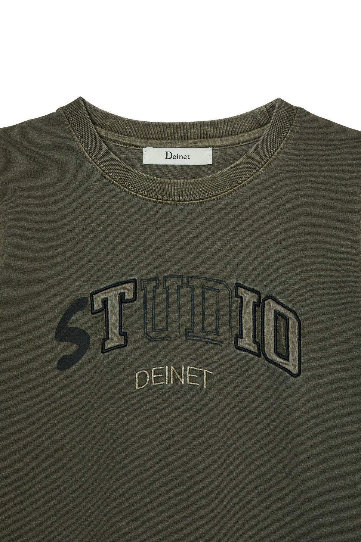 다이닛(DEINET) STUDIO PIGMENT CROP T-SHIRT IN KHAKI