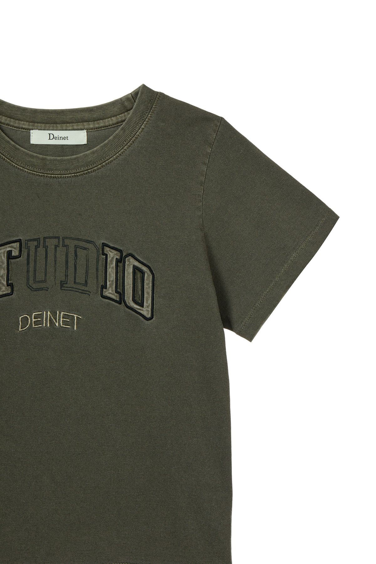 다이닛(DEINET) STUDIO PIGMENT CROP T-SHIRT IN KHAKI