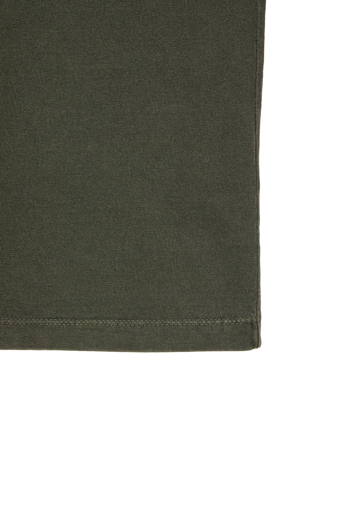 다이닛(DEINET) STUDIO PIGMENT CROP T-SHIRT IN KHAKI