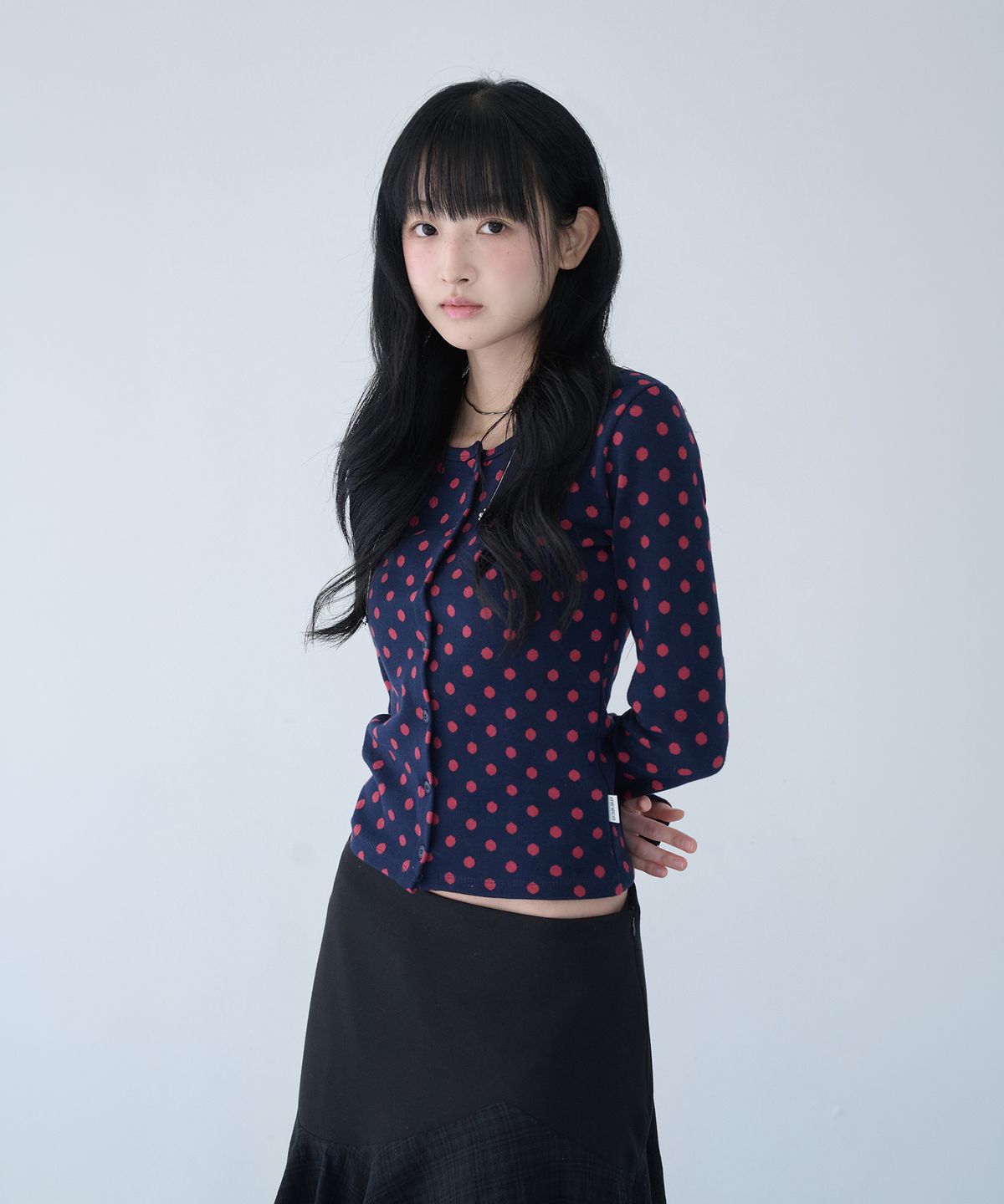 미레코(MIRECO) SOFT DOT JACQUARD CARDIGAN NAVY