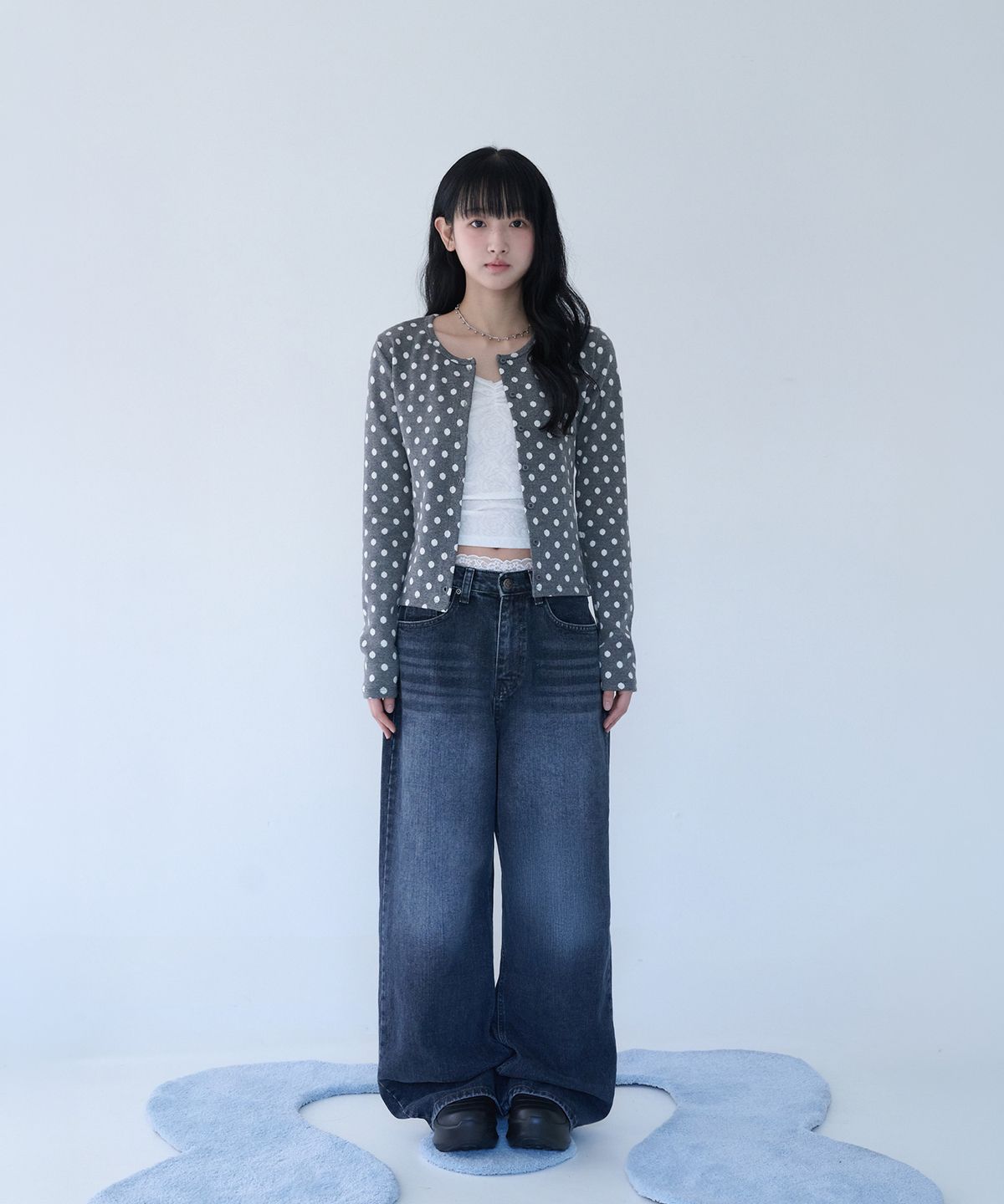 미레코(MIRECO) SOFT DOT JACQUARD CARDIGAN GREY