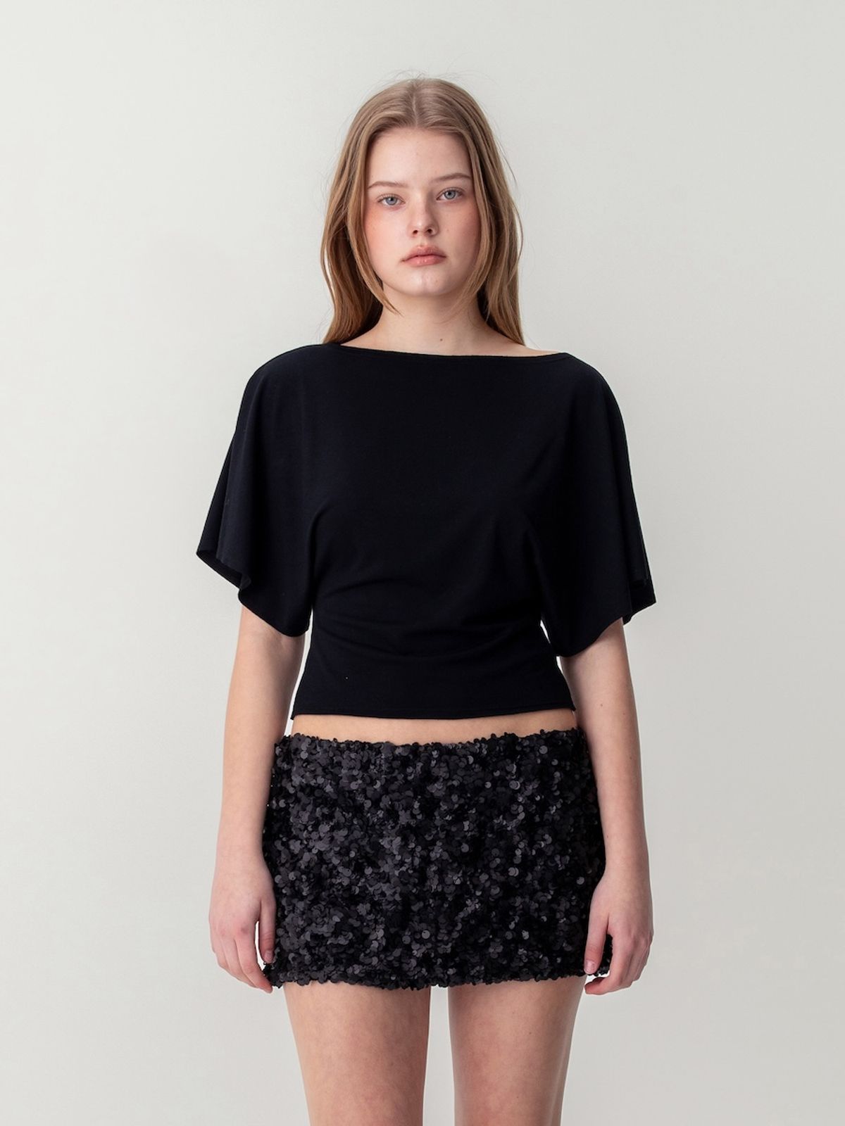글로니(GLOWNY) CORE HALF TEE (BLACK)