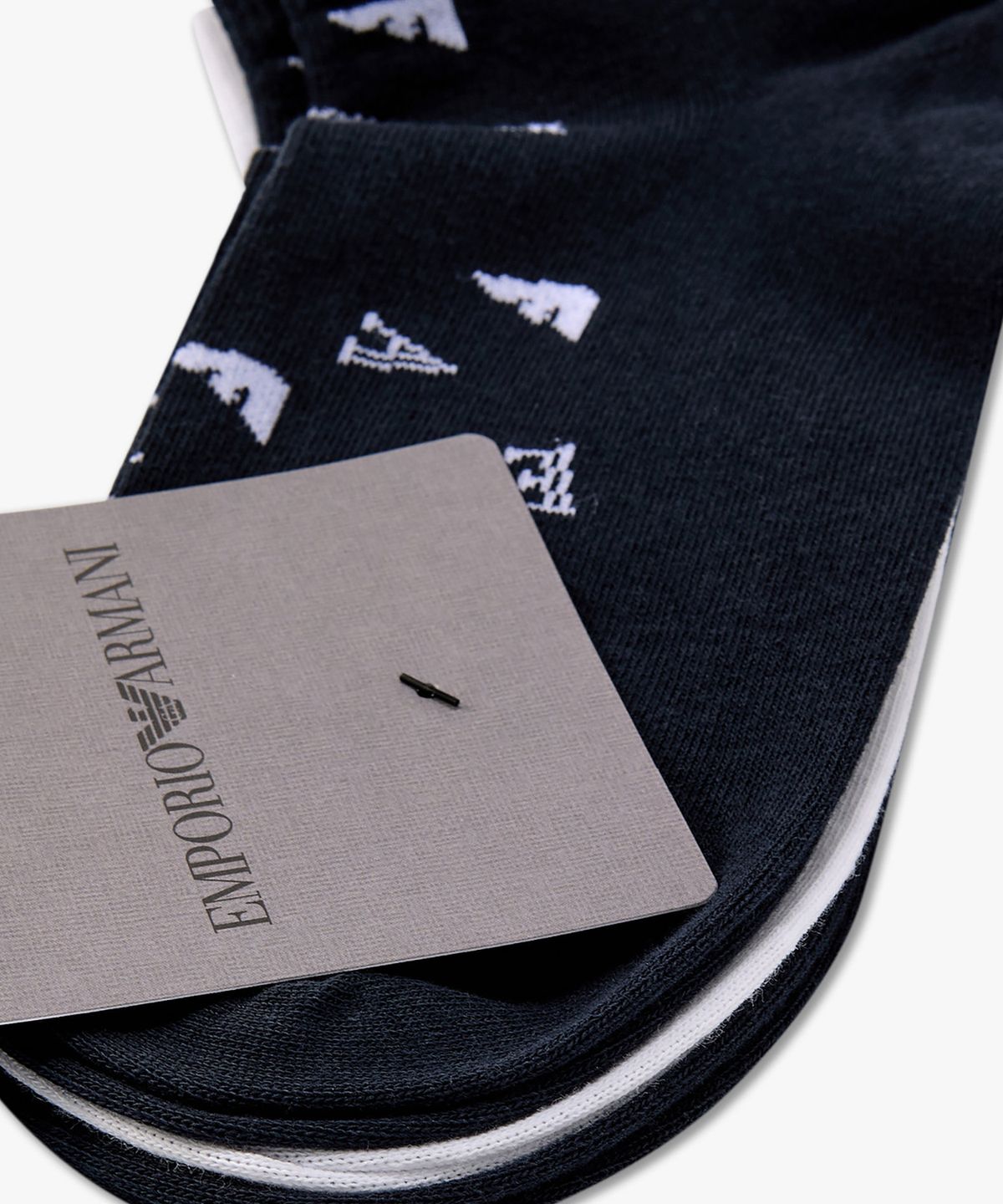 엠포리오 아르마니 언더웨어(EMPORIO ARMANI UNDERWEAR) 남성 이글 로고 스니커즈 삭스 3PACK_멀티 0816145004