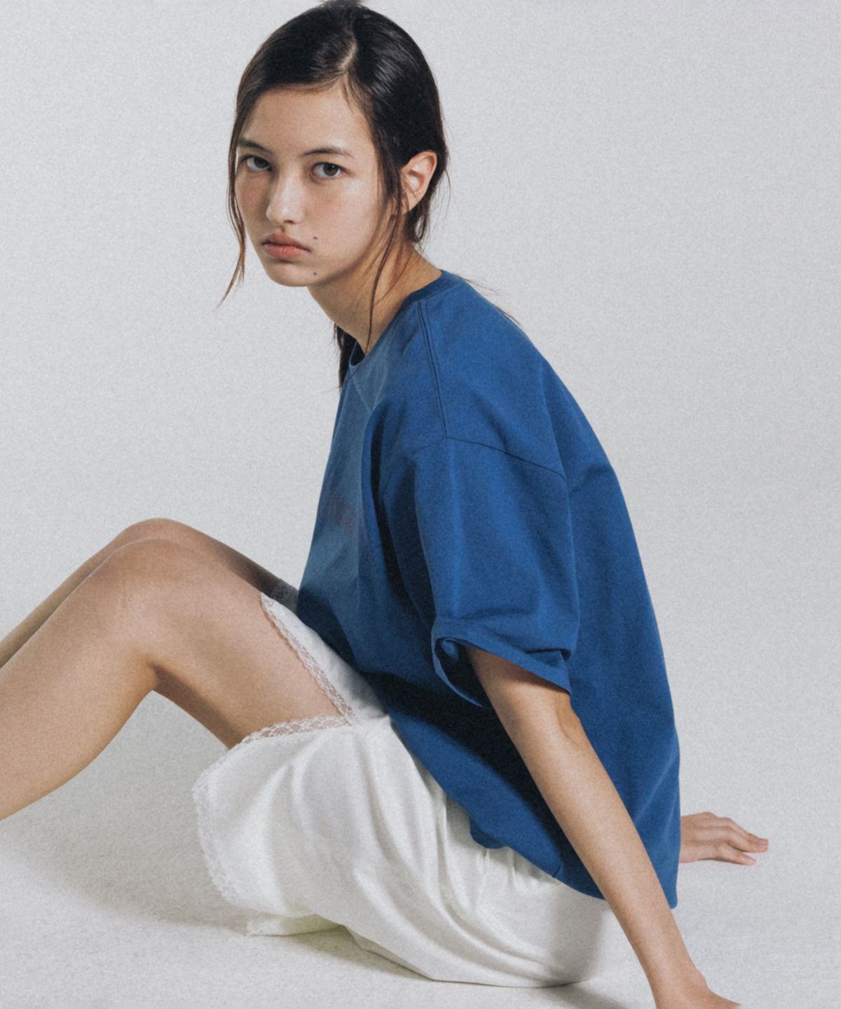 앤니즈(ANDNEEDS) Sun kissed butter half tee (blue)