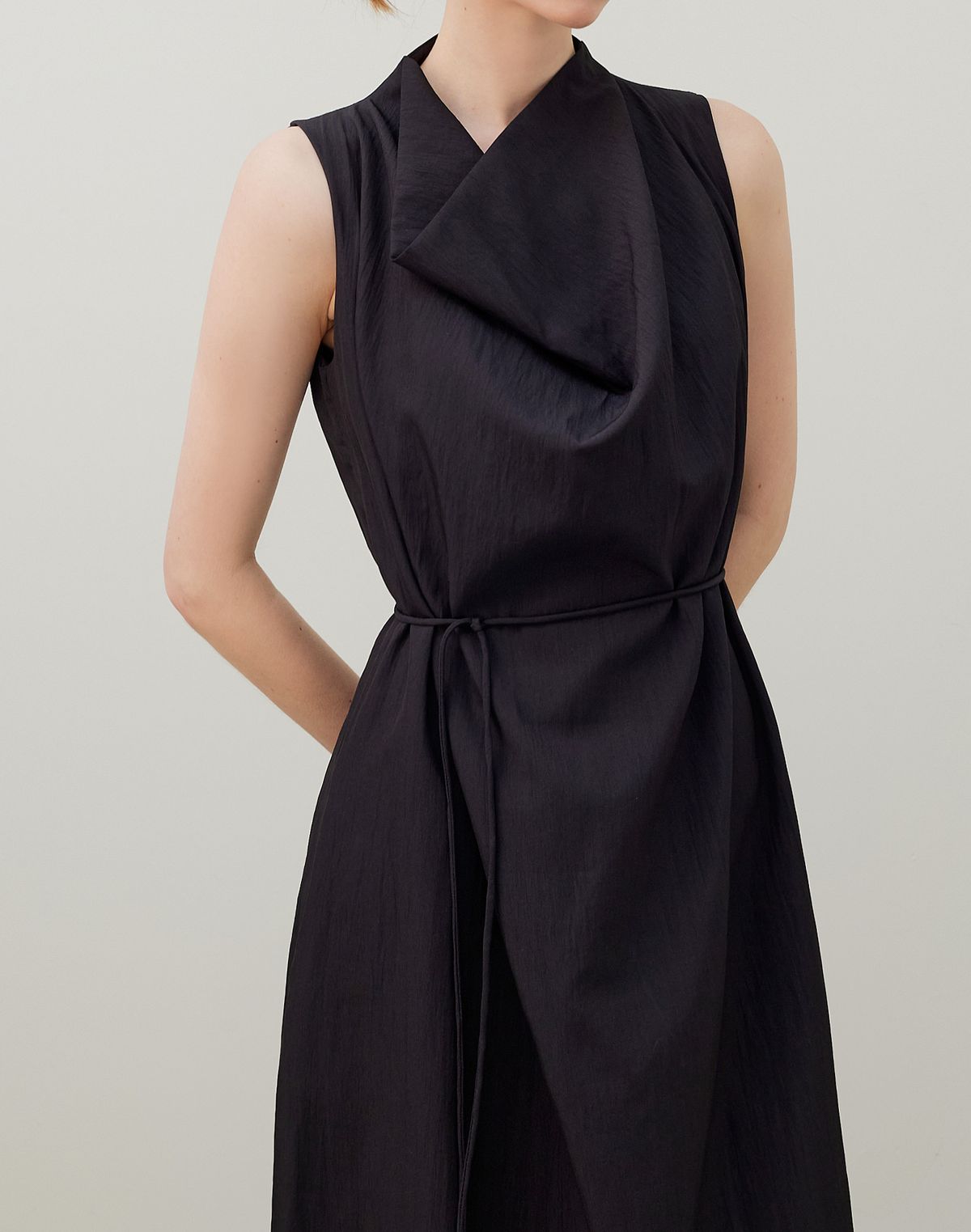 누토프(NUTOFFE) Drape Dress_Black
