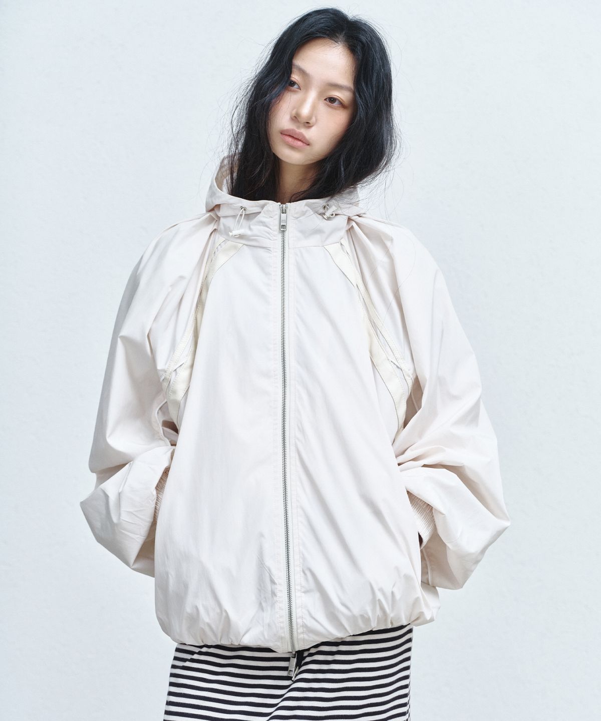 닉앤니콜(NICK&NICOLE) HOOD WIND ZIP-UP JACKET_CREAM