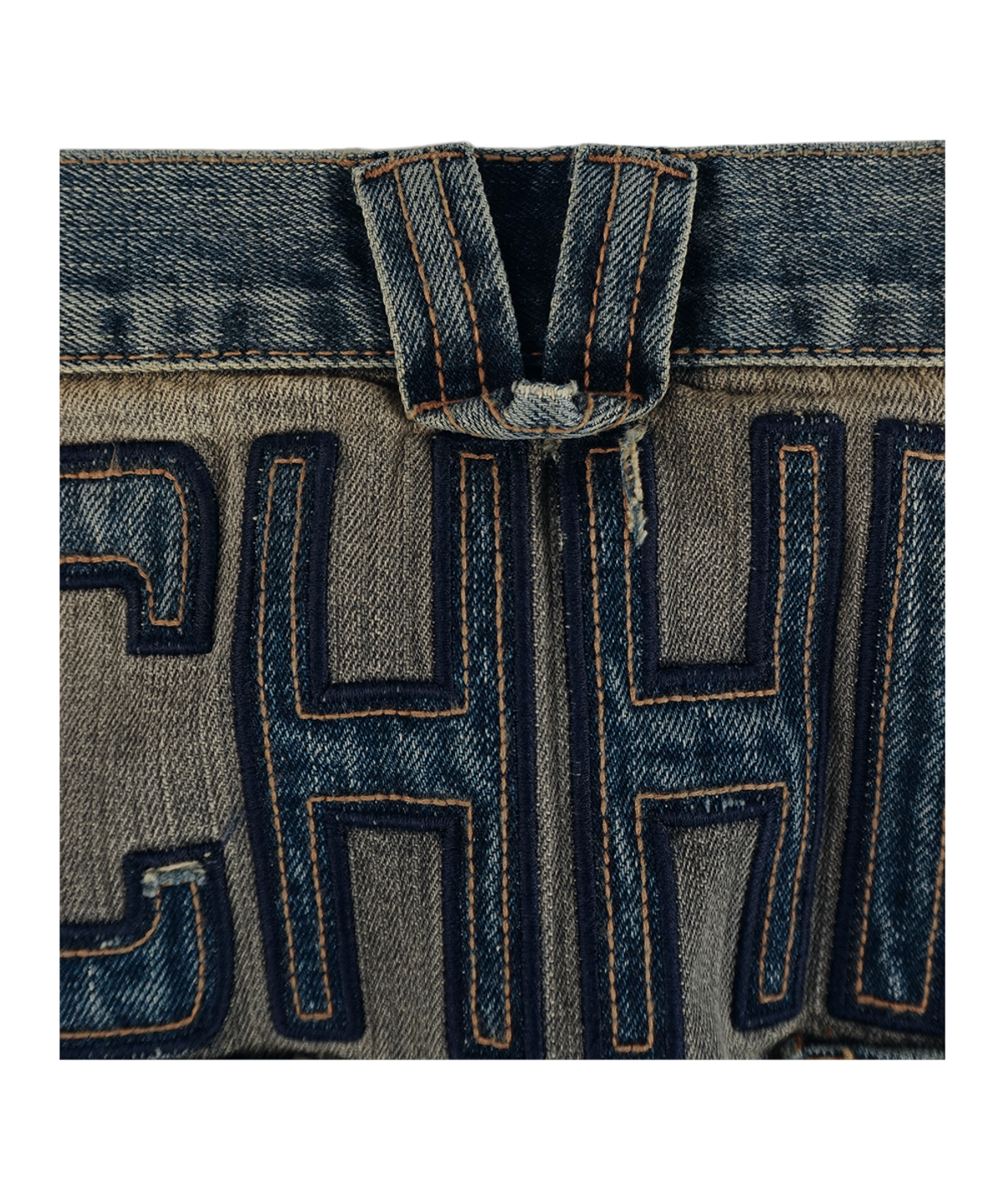 이알티알(ERTR) Arthur Hitchhiker Applique Denim Pants Blue