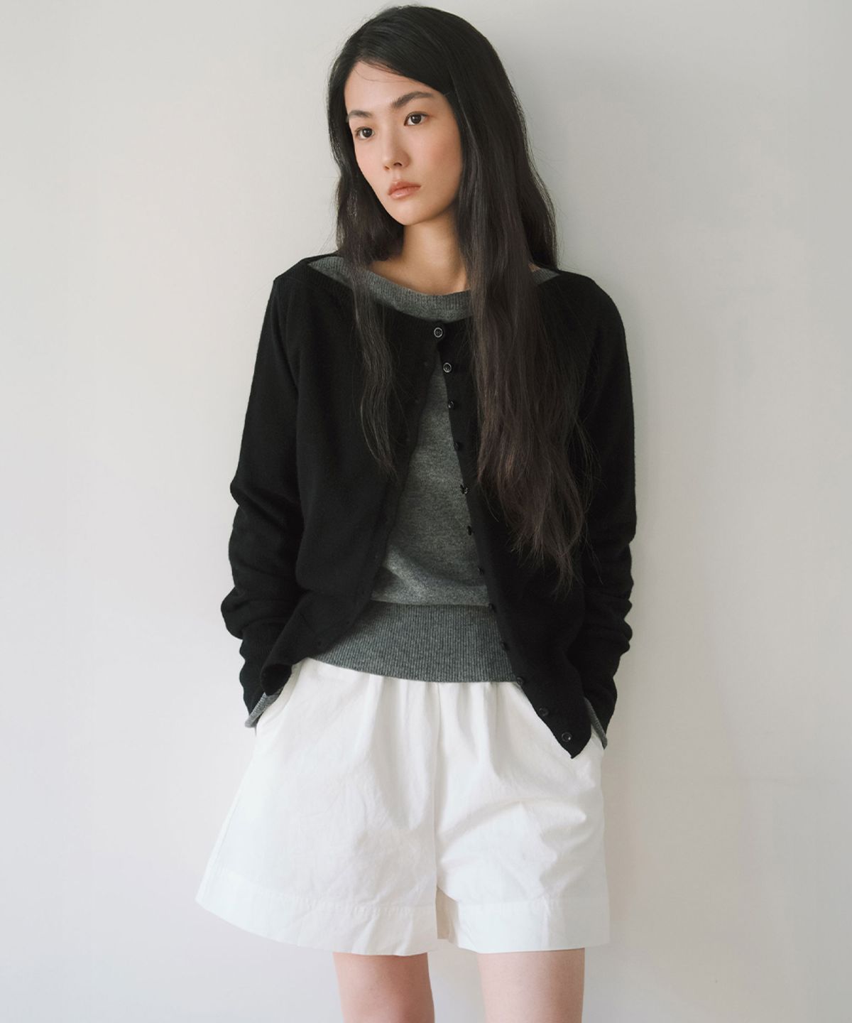 이어닝(YEARNING) ESSENTIAL MERINO WOOL BOAT NECK CARDIGAN, GREY