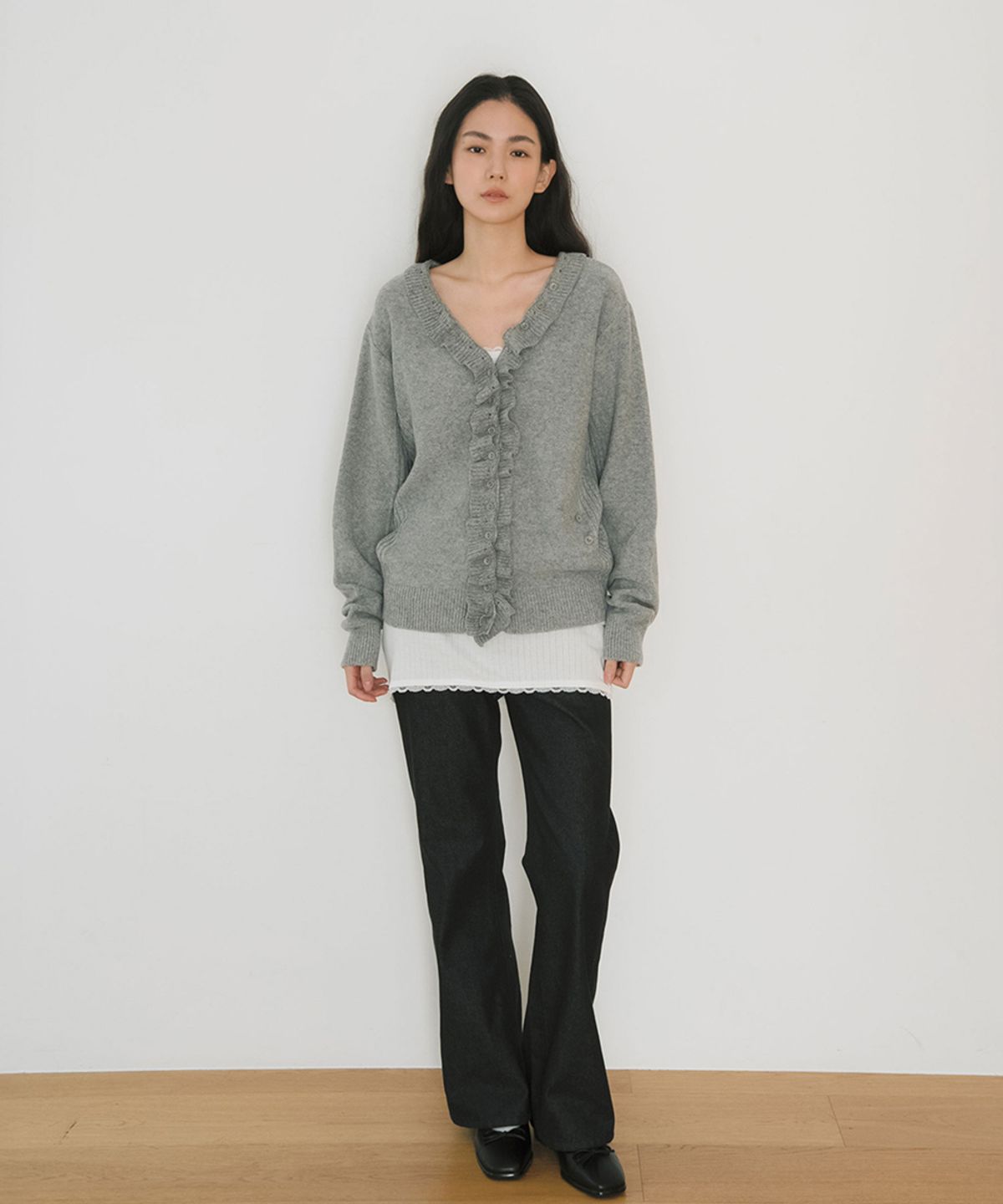 이어닝(YEARNING) FRILL KNIT MULTI MUFFLER, GREY