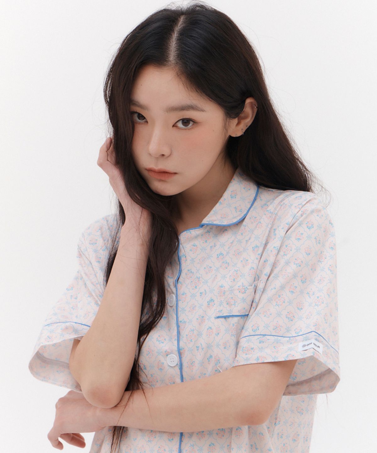 오프아워(OFFHOUR) 쁘띠플뢰르 로로 반팔 잠옷 세트