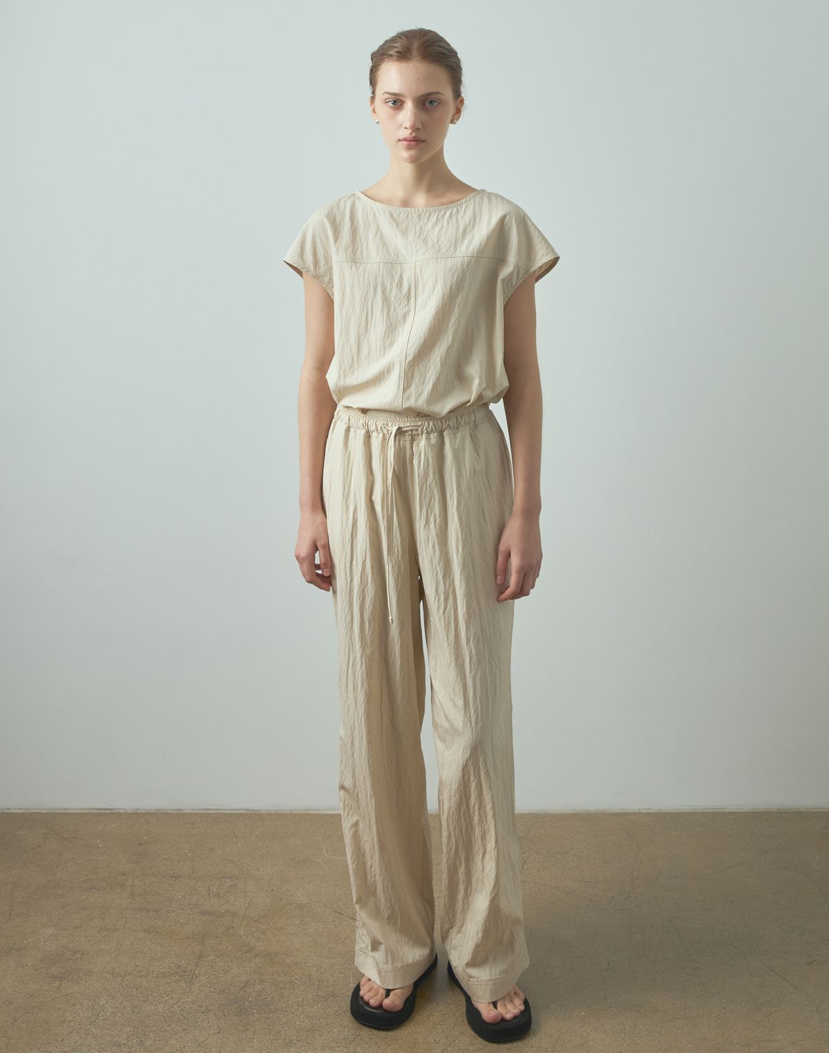 누토프(NUTOFFE) Moment Blouse_Beige