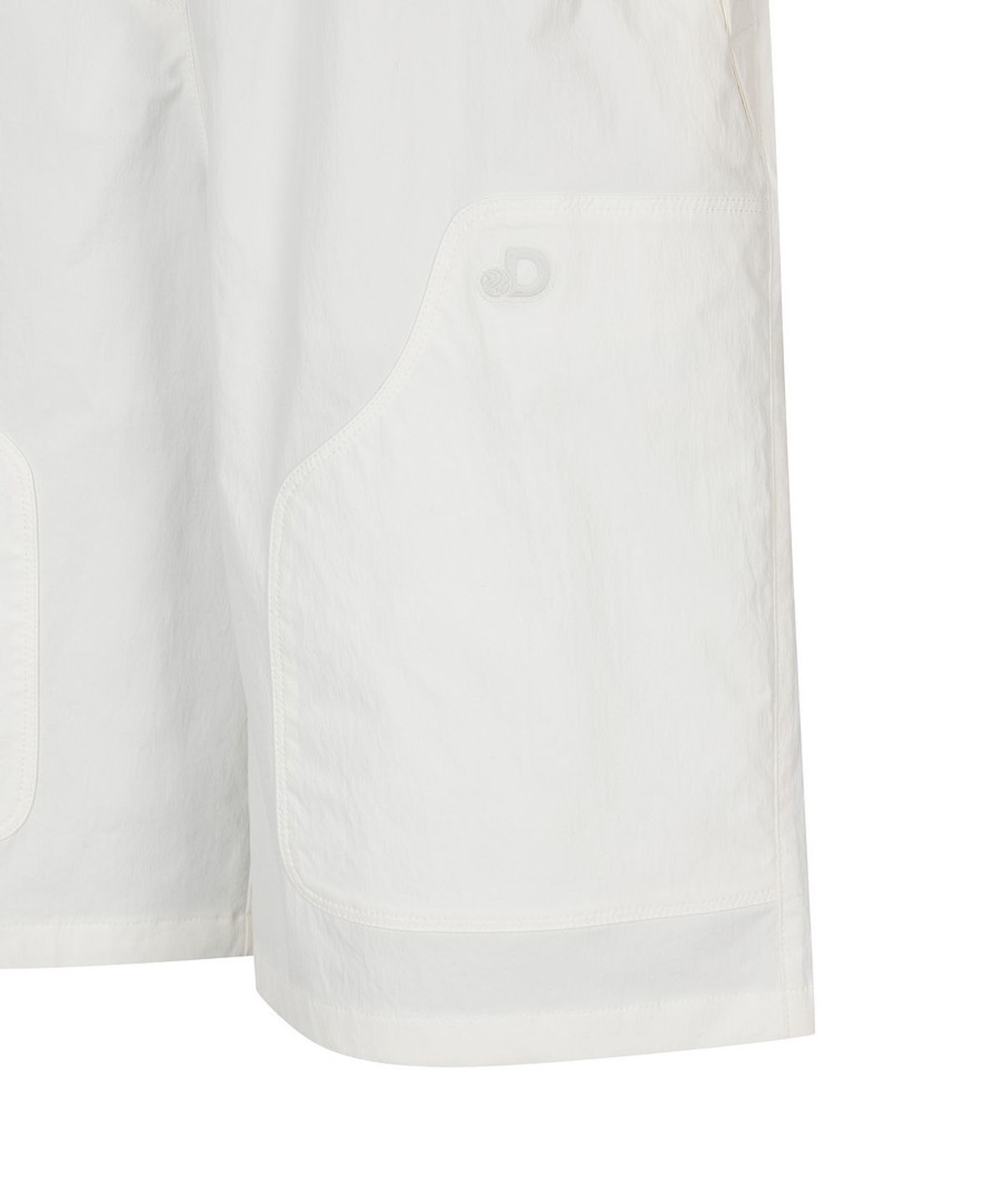 디스커버리 익스페디션(DISCOVERY EXPEDITION) 여성 프레시벤트 카펜터 버뮤다 카고쇼츠 (WHITE)