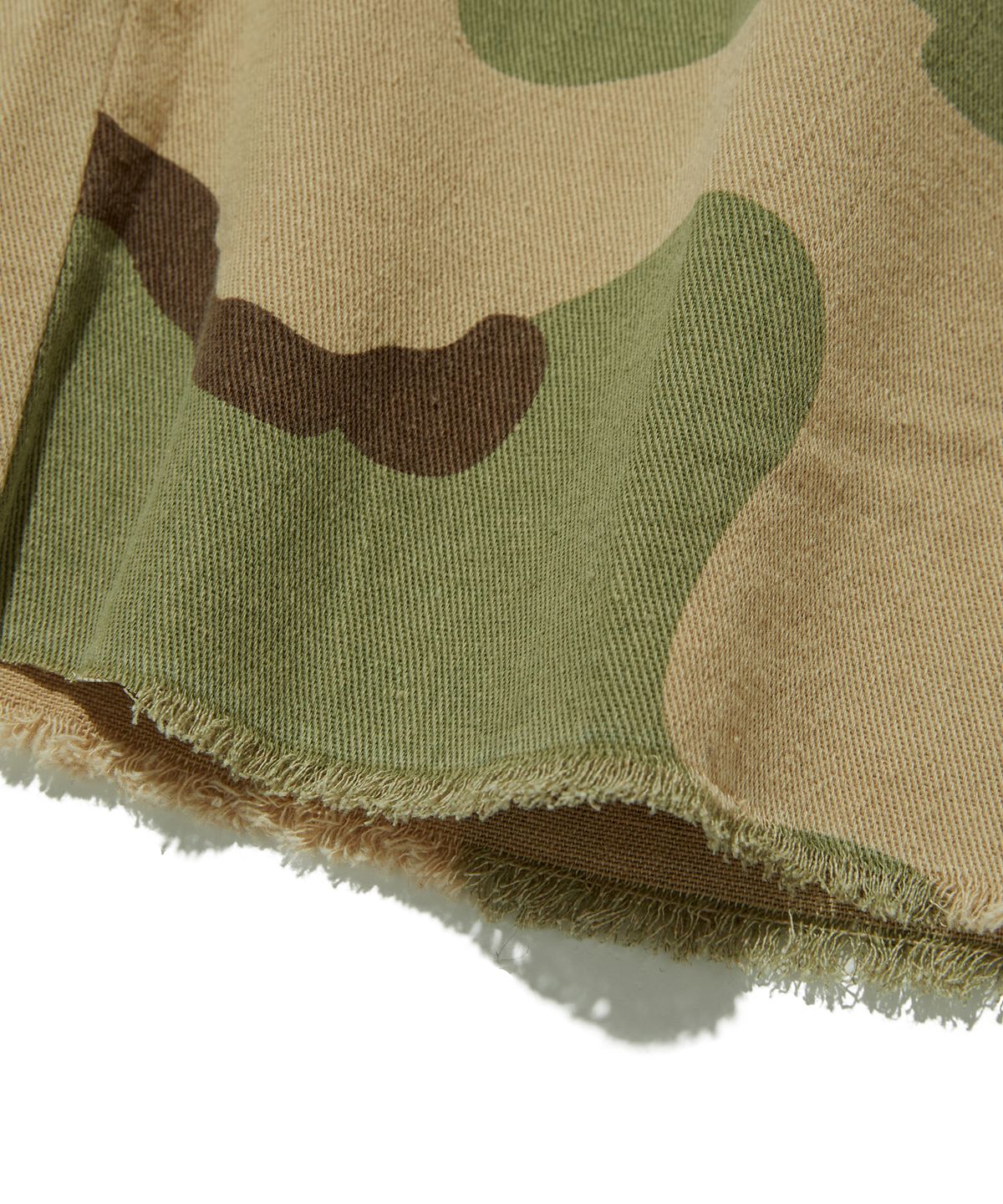스웨이드(SUADE) CAMO CARGO SHORTS [BROWN CAMO]
