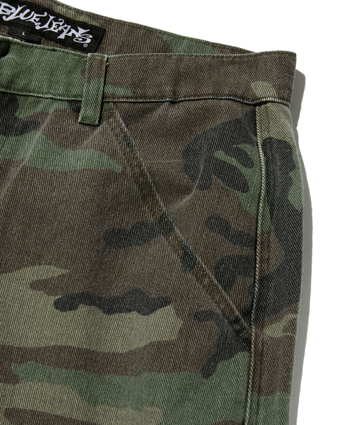 스웨이드(SUADE) CAMO CARGO SHORTS [GREEN CAMO]
