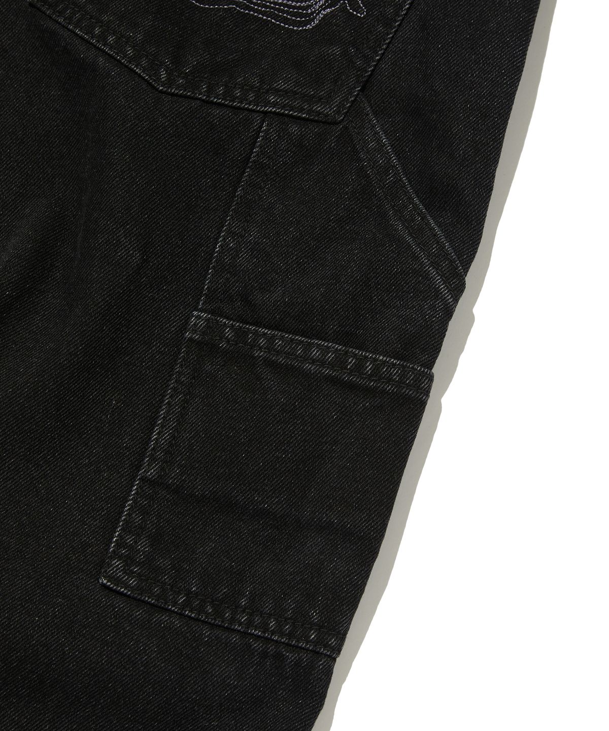 스웨이드(SUADE) CONTOUR DOUBLE KNEE SHORTS [BLACK]
